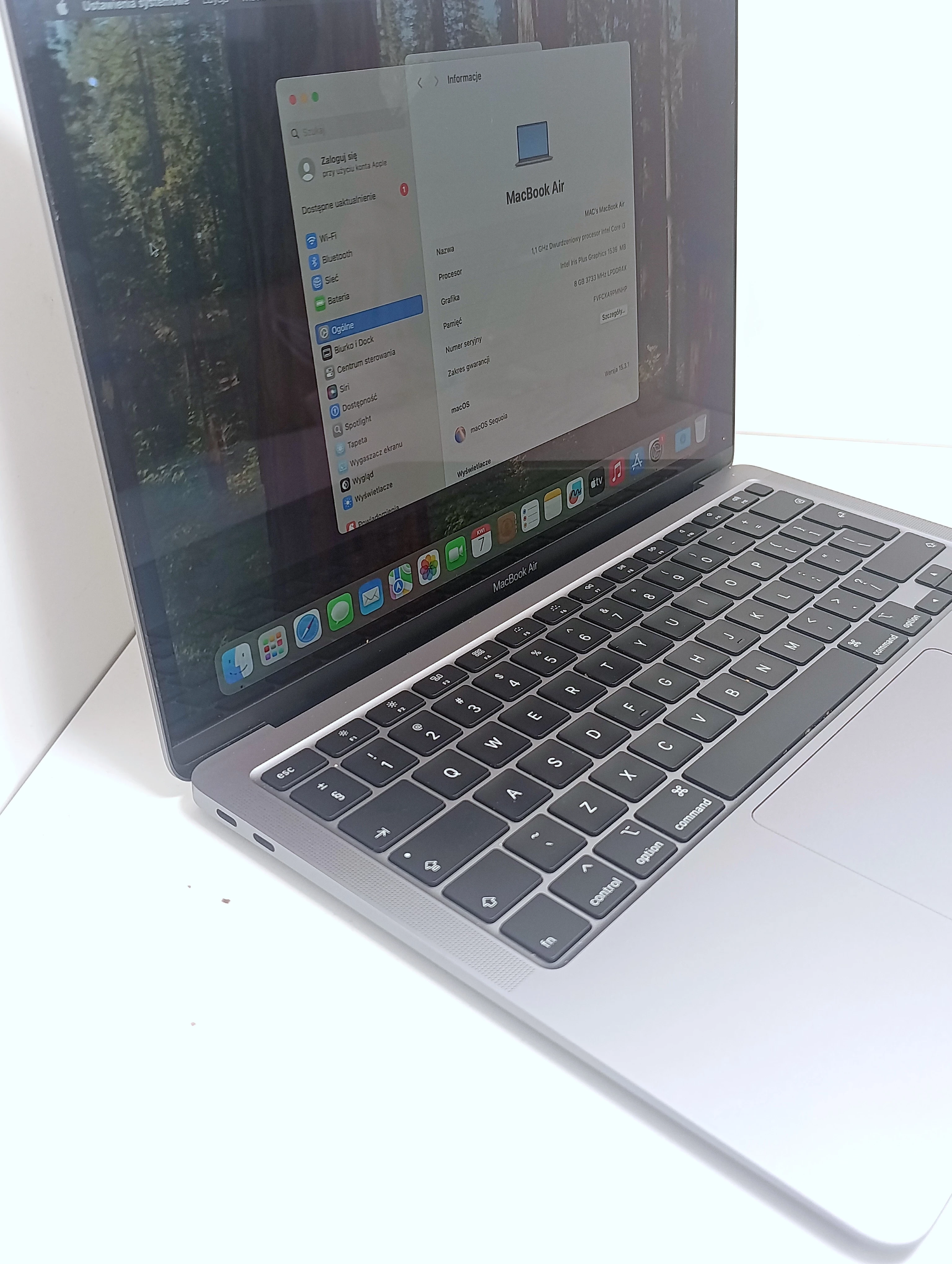 laptop-macbook-air-13-a2179-przekatna-ekranu-1300