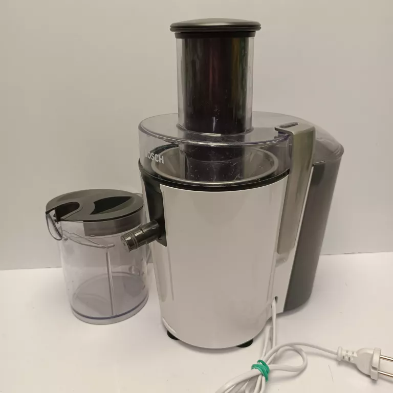 sokowirowka-bosch-mes25a0-bialy-700-w-osiedle-teatralne-3u15-krakow