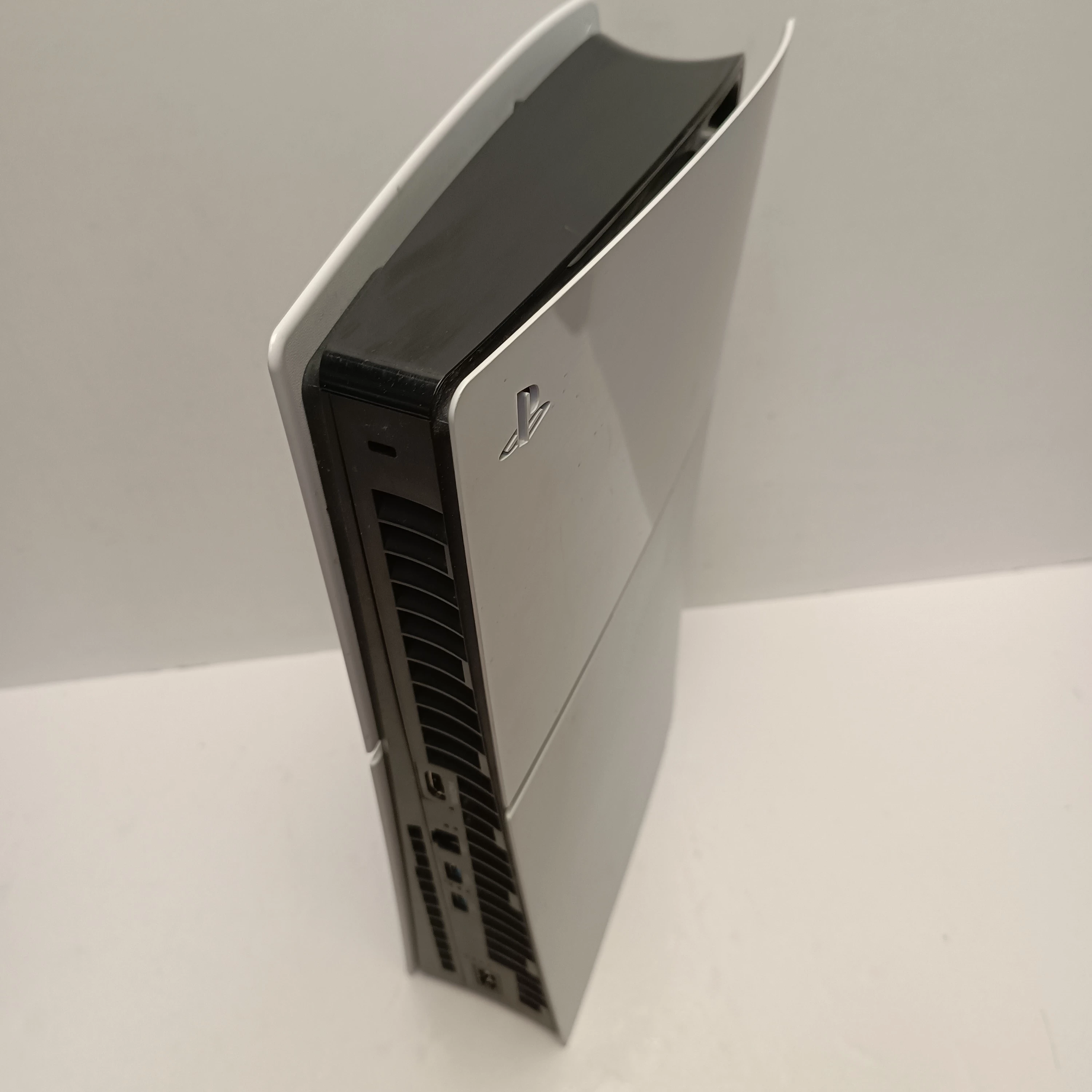 konsola-sony-playstation-5-cfi-2016-kod-producenta-cfi-2016