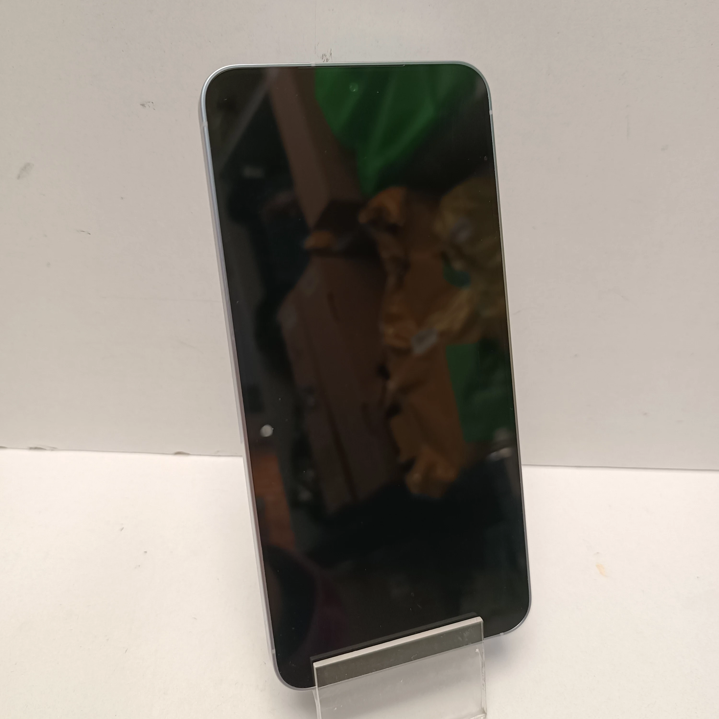 telefon-samsung-galaxy-s25-8128gb-stan-11323-2