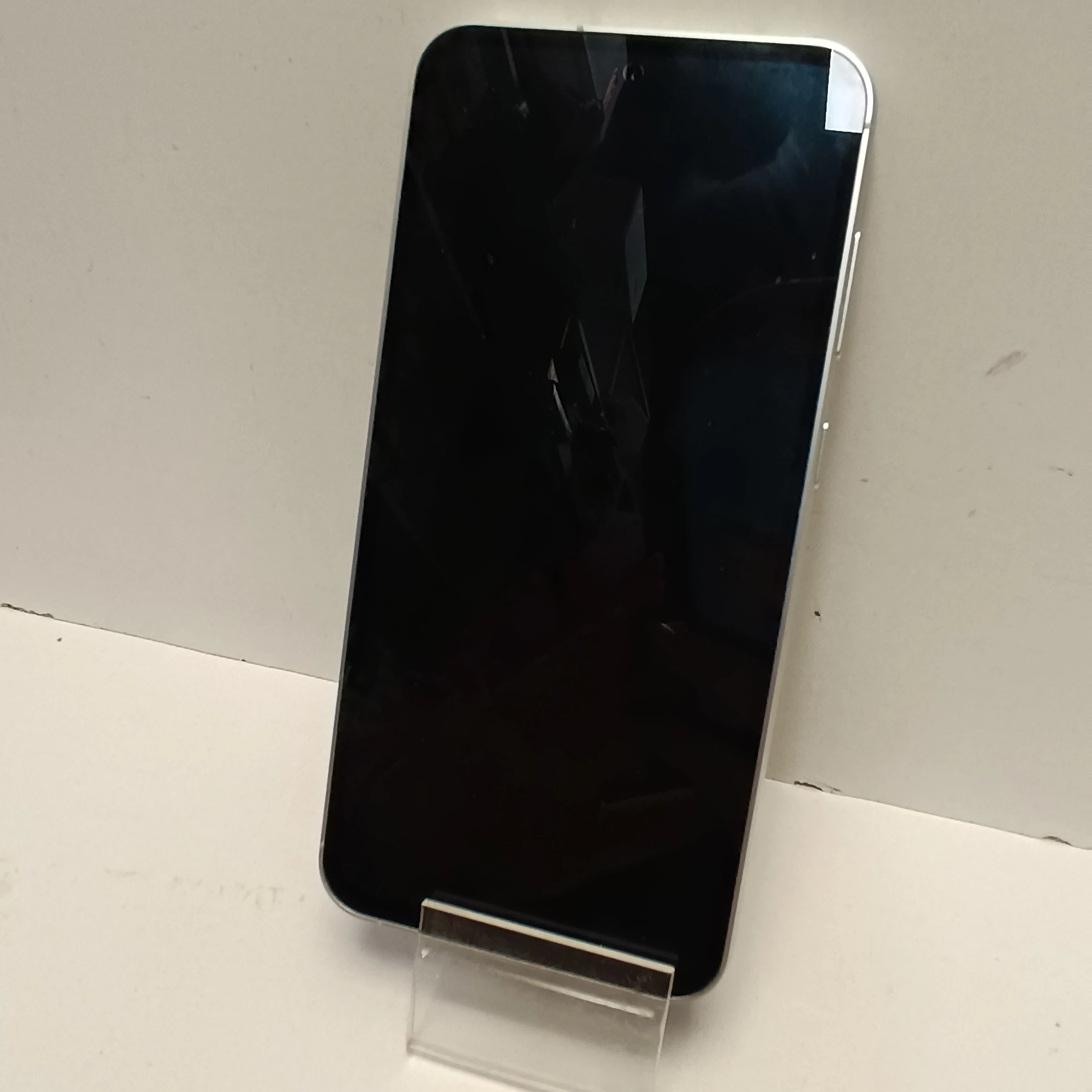 telefon-samsung-galaxy-s23-fe-8128gb-wbudowana-pamiec-202869-214189