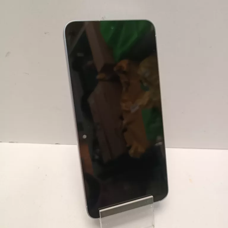 telefon-samsung-galaxy-s25-8128gb-stan-11323-2