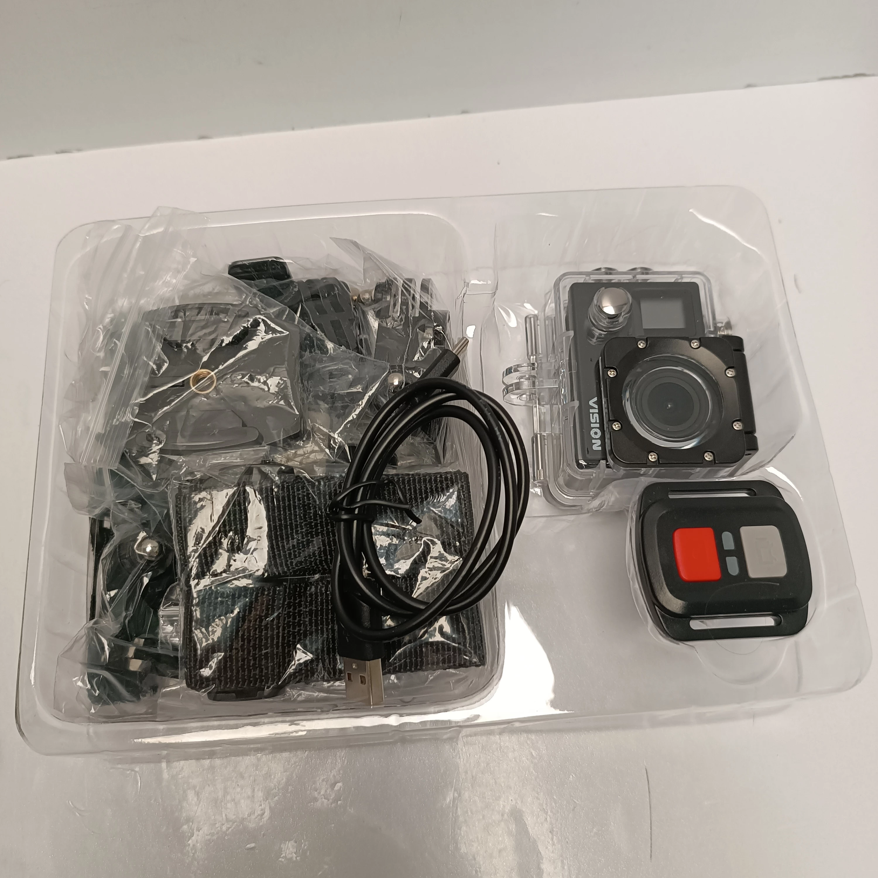 kamera-sportowa-4k-kamerka-krugermatz-vision-l400-akcesoria-pilot-zestaw-rozdzielczosc-400