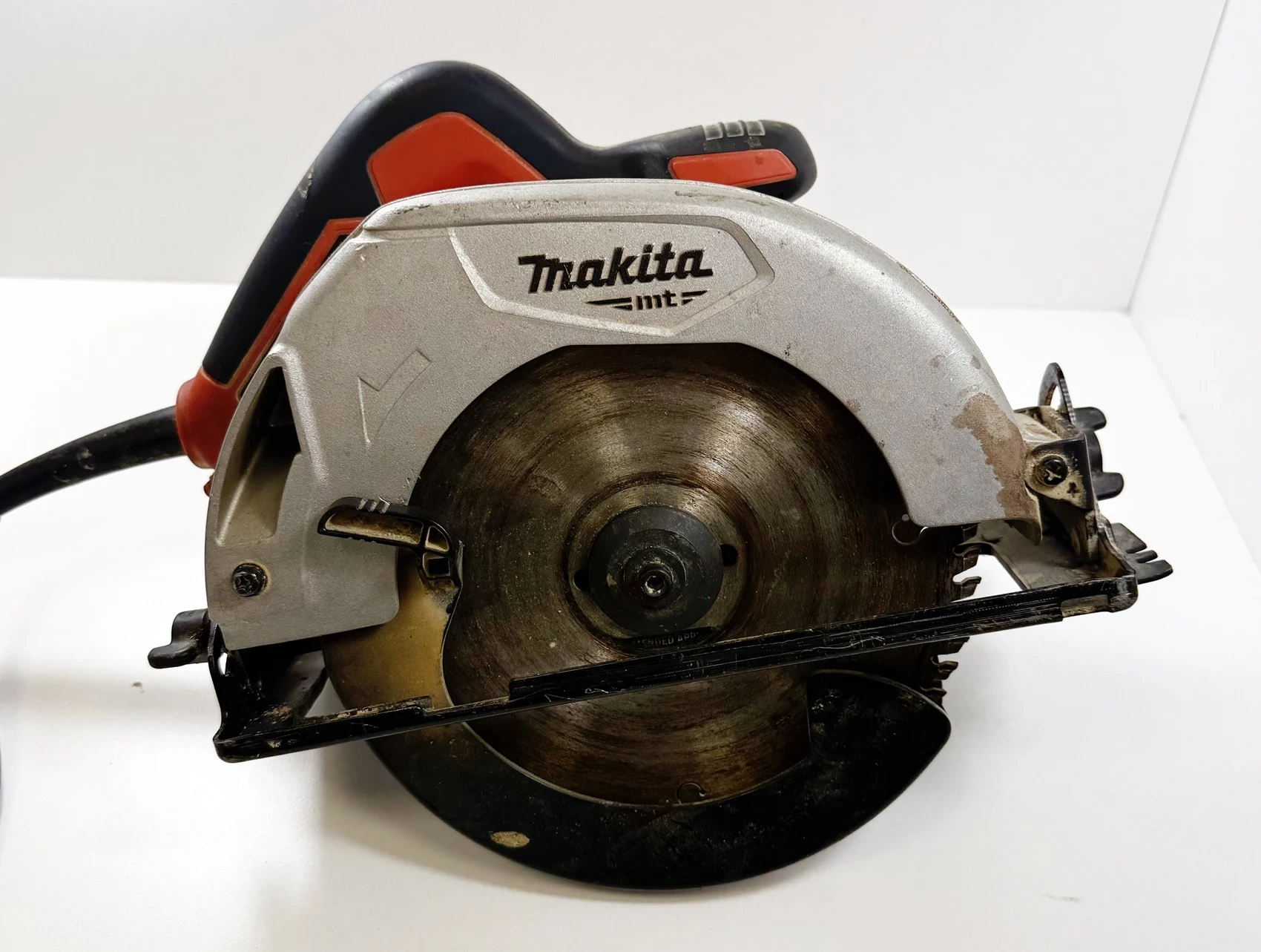 pilarka-makita-mt-m5802-krupowki-75-zakopane