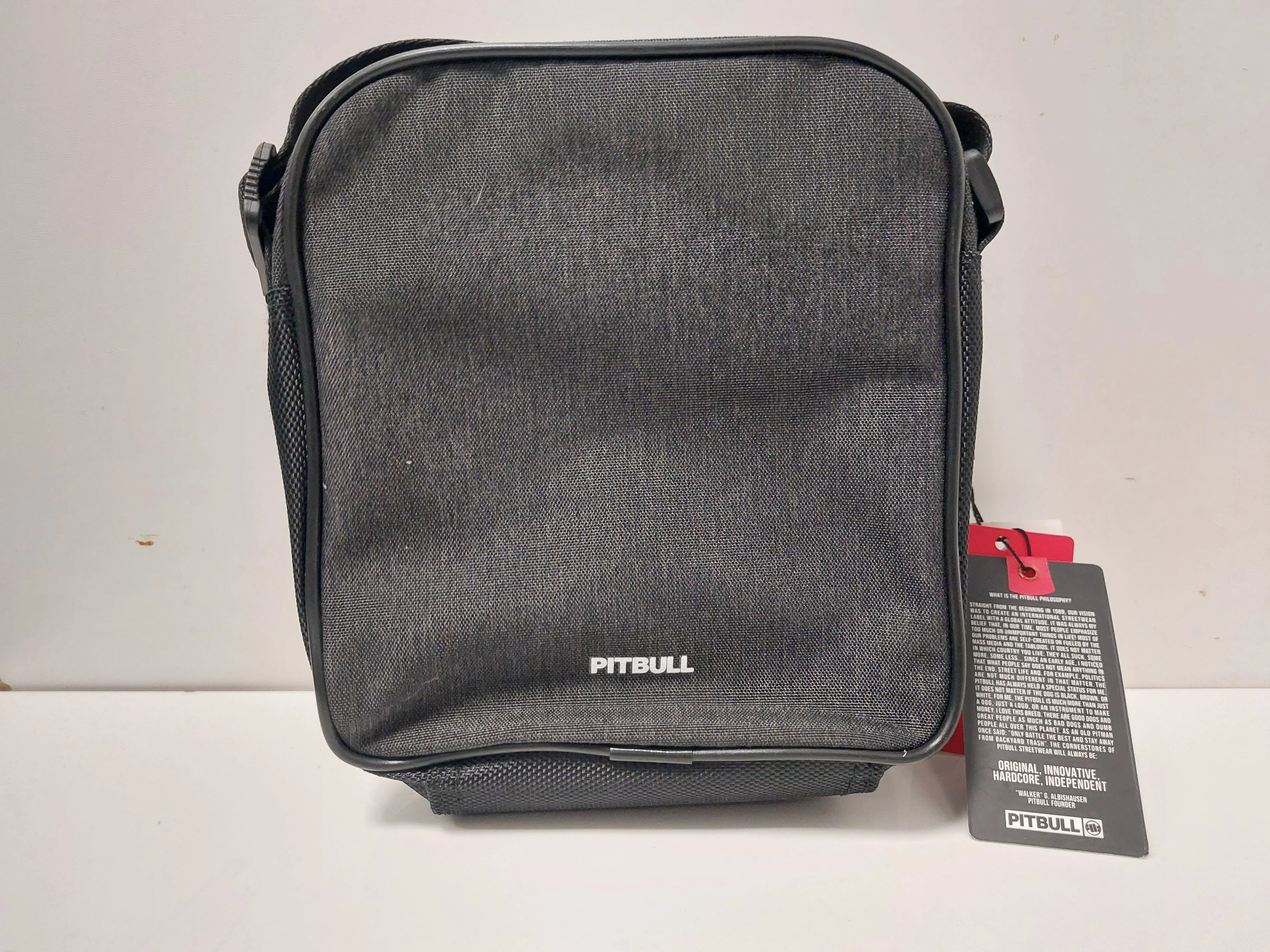 torba-na-ramie-pitbull-new-logo-ii-czarna-polecam-kurniki-6-krakow