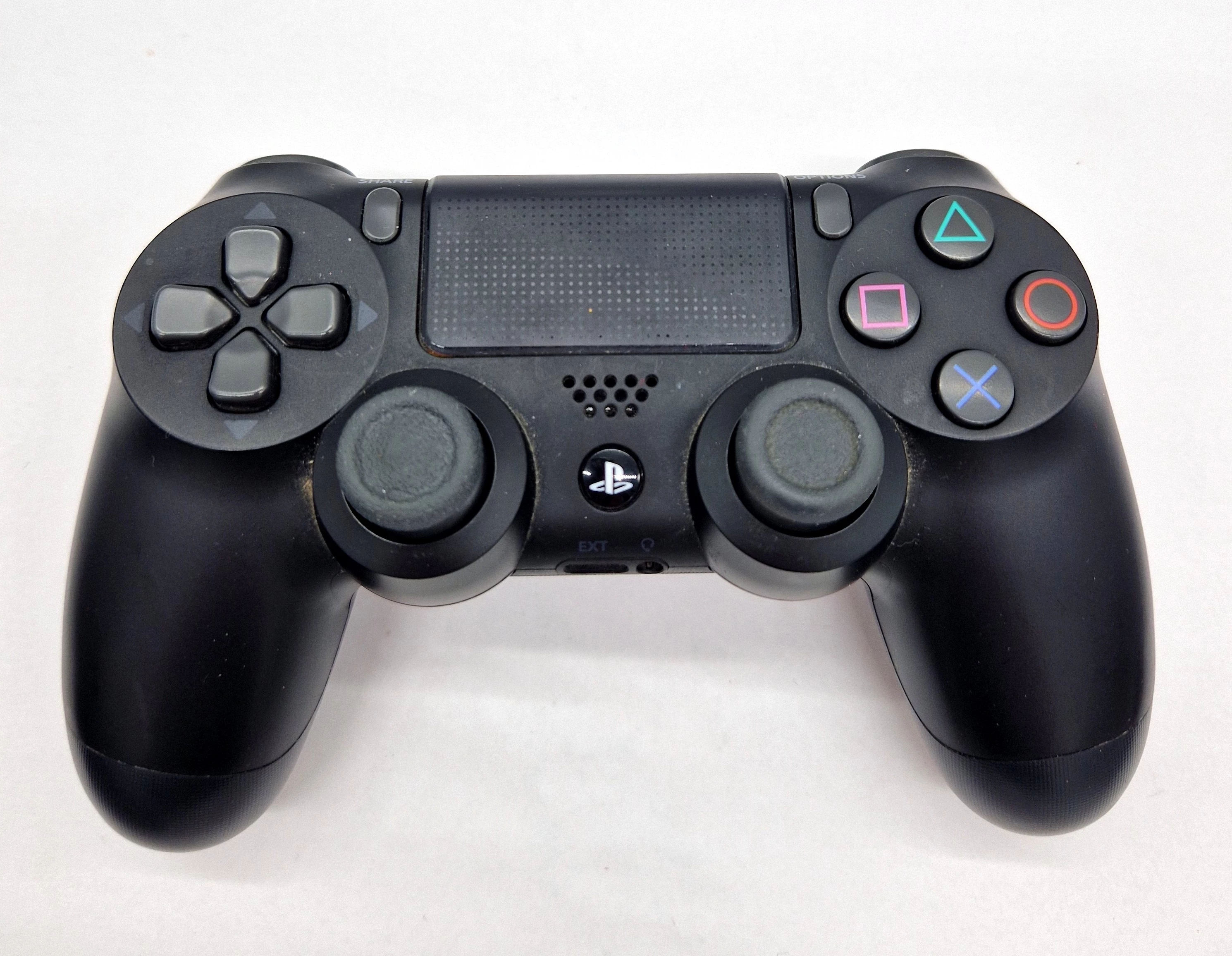 konsola-sony-ps4-cuh-2216a-500gb-liczba-kontrolerow-w-zestawie-205994-257974