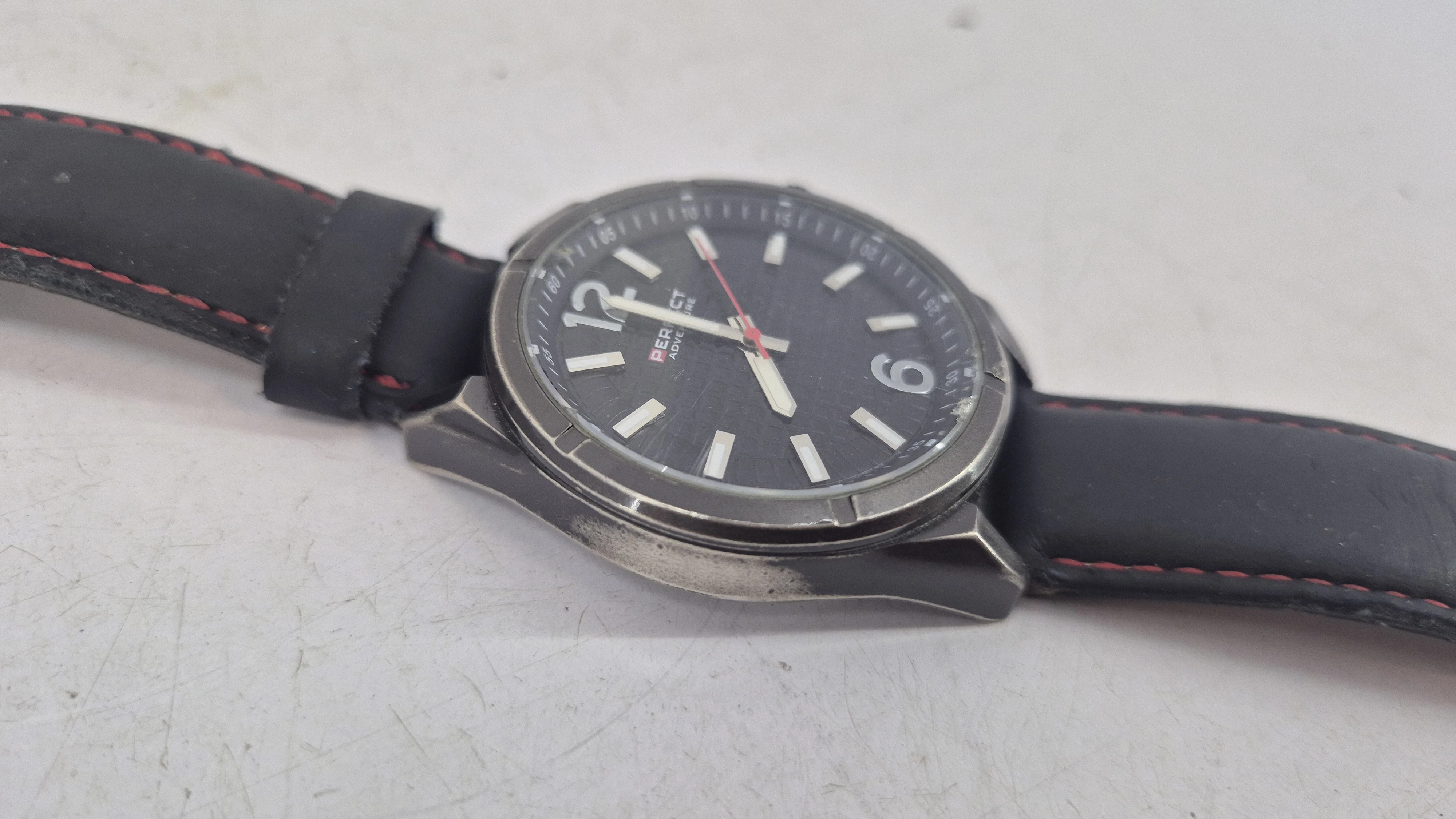 zegarek-perfect-w118-rodzaj-129220-1