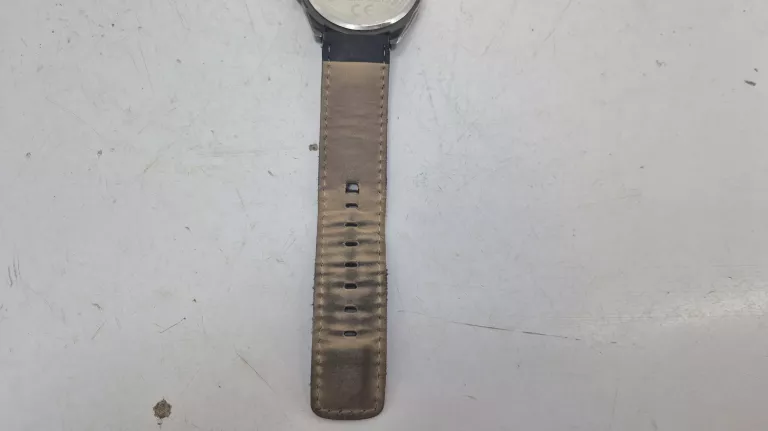 zegarek-perfect-w118-ksztalt-koperty-129223-2