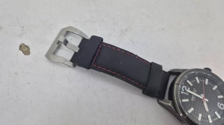 zegarek-perfect-w118-material-paska-129219-6