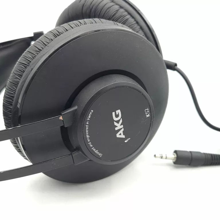 sluchawki-nauszne-akg-czarne-stan-11323-2