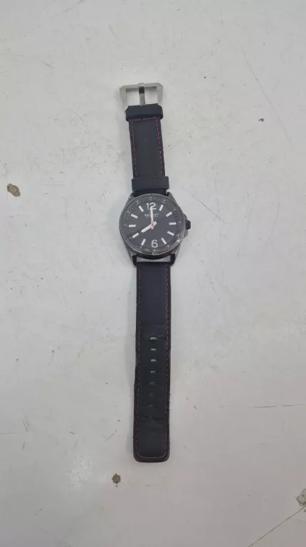 zegarek-perfect-w118-mickiewicza-12f-sj-morag