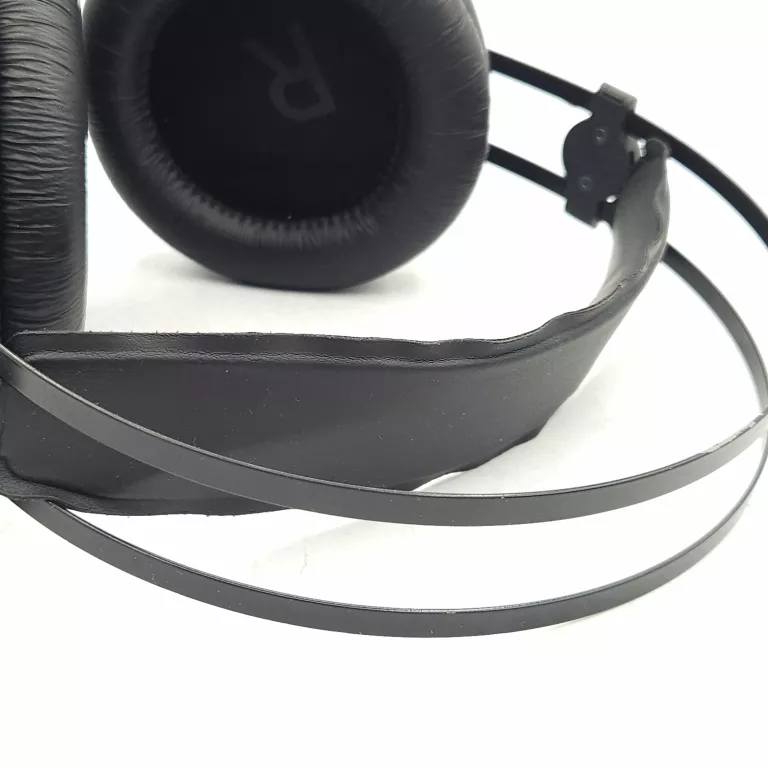 sluchawki-nauszne-akg-czarne-rodzaj-sluchawek-203681-217757