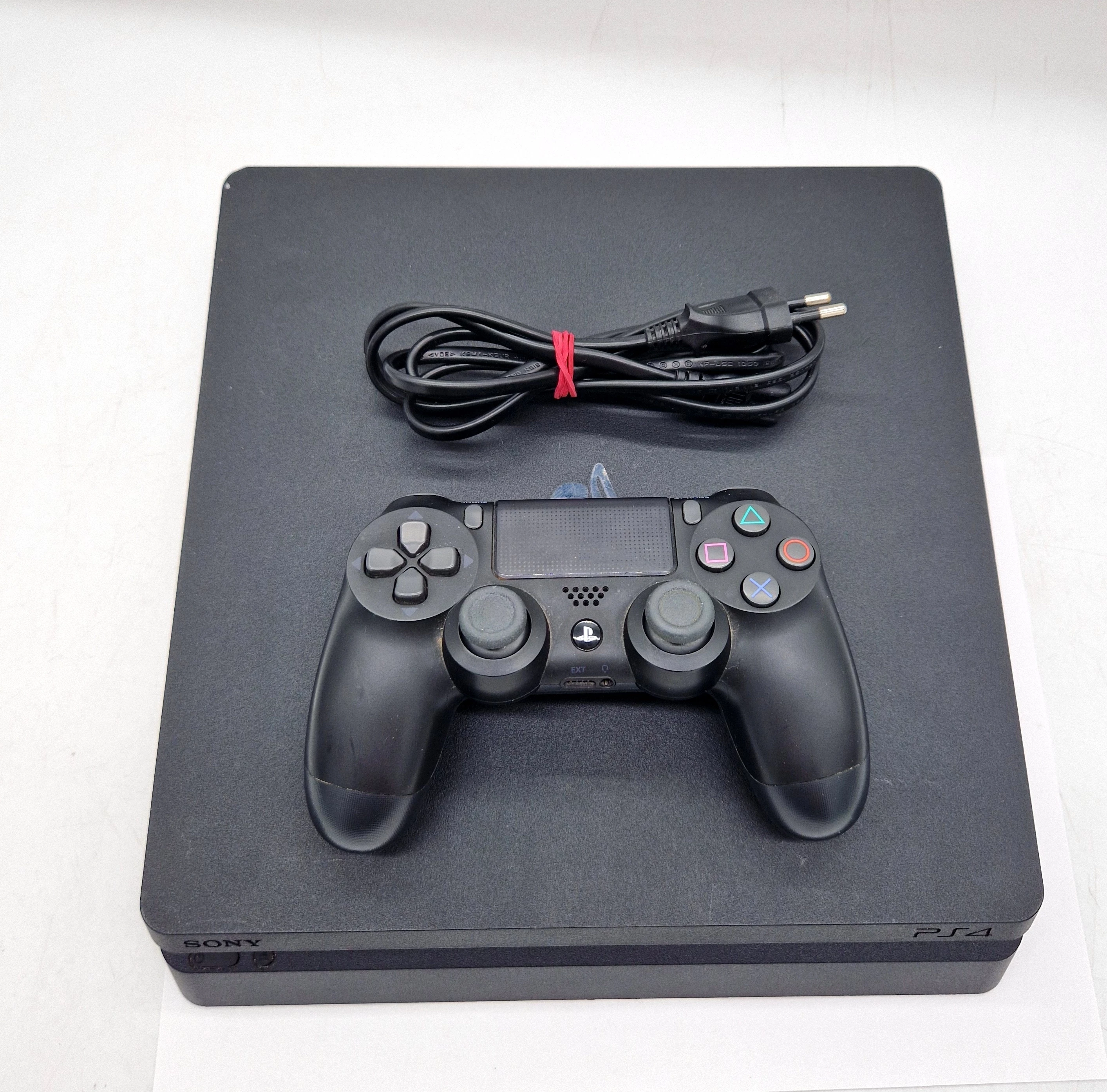 konsola-sony-ps4-cuh-2216a-500gb-konst-3-maja-254-goleniow