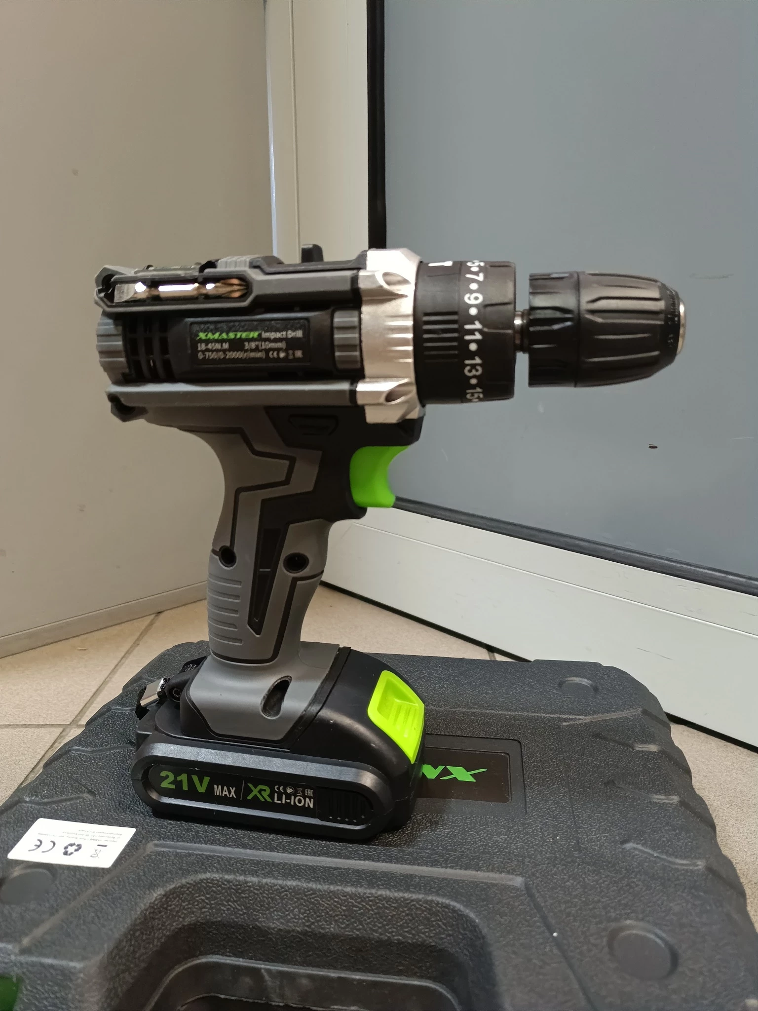 wiertarko-wkretarka-udarowa-xmaster-2-aku-bity-nasadki-pojemnosc-akumulatora-400