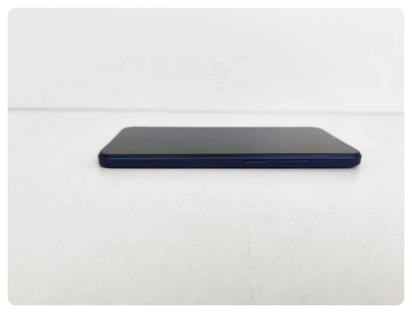 telefon-oppo-a17-464gb-opis-kod-producenta-cph2477