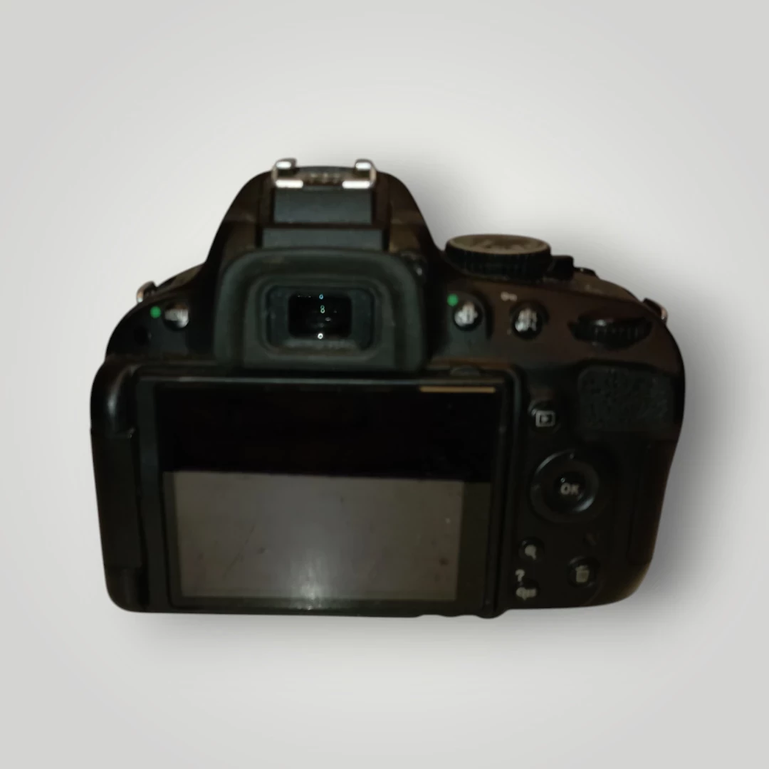 aparat-nikon-d5100-18-105-w-zestawie-814-2