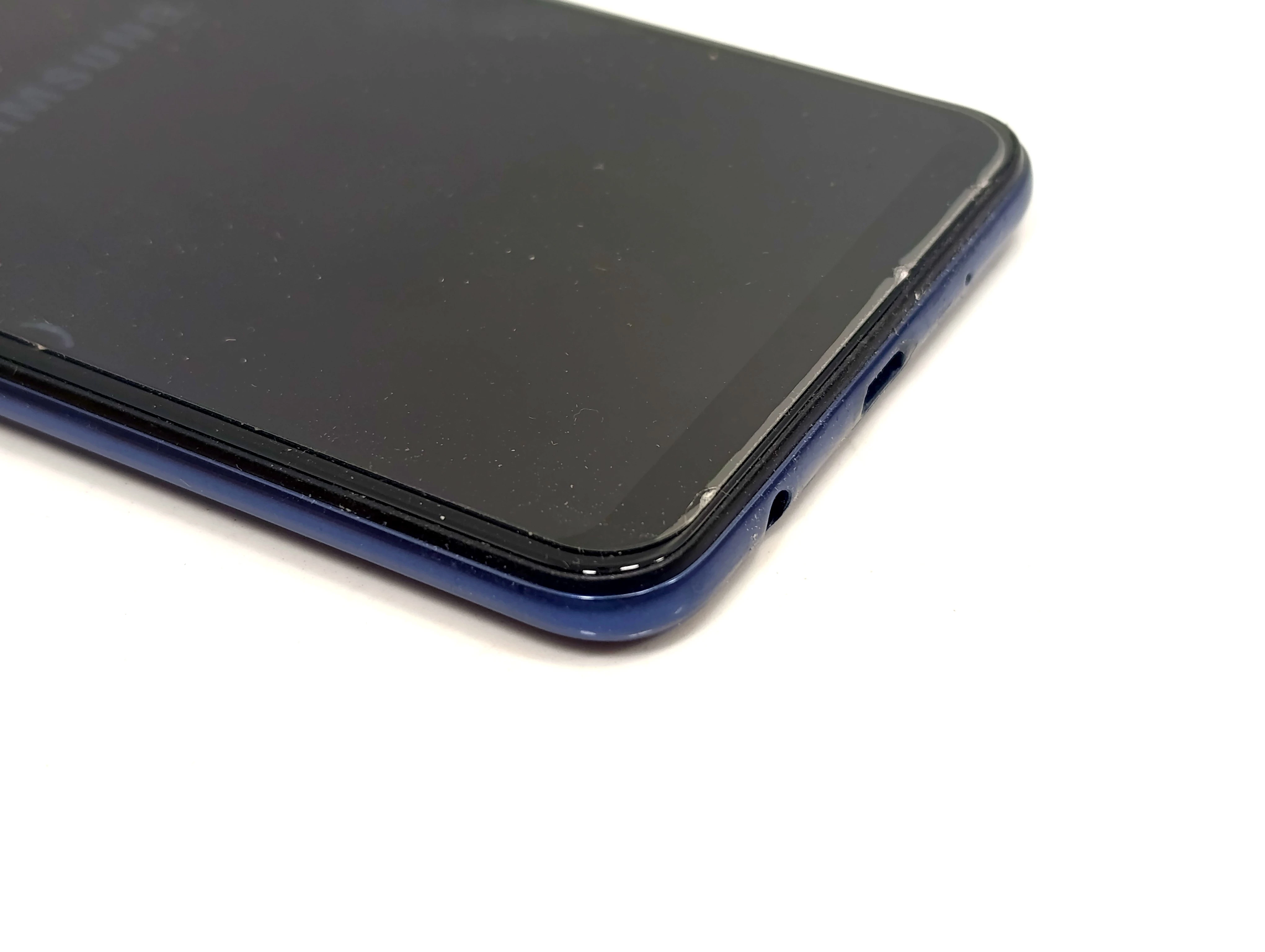 telefon-samsung-galaxy-a10-232gb-stan-11323-2