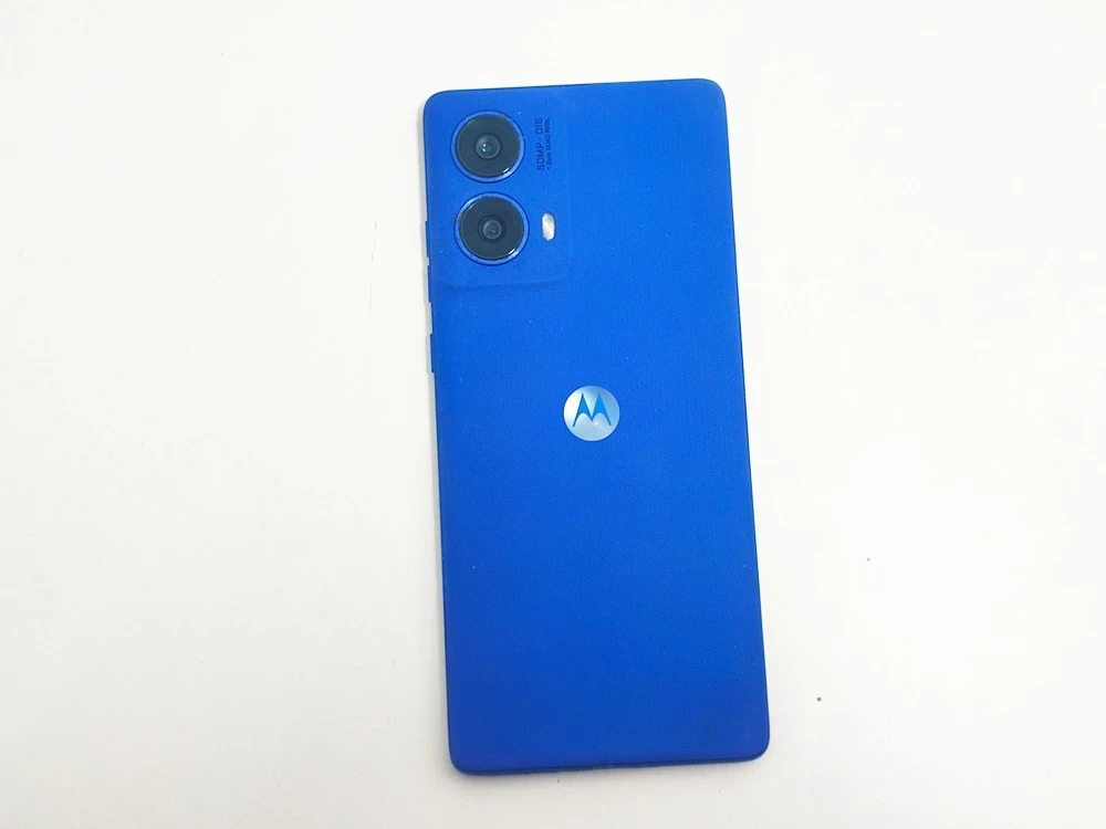 telefon-motorola-moto-g85-5g-przekatna-ekranu-667