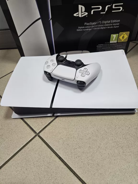 konsola-sony-playstation-5-digital-edition-slim-825-gb-wersja-247643-1929737