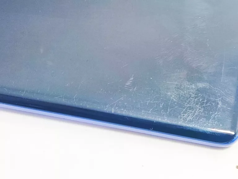 telefon-motorola-moto-g85-5g-pojemnosc-akumulatora-5000