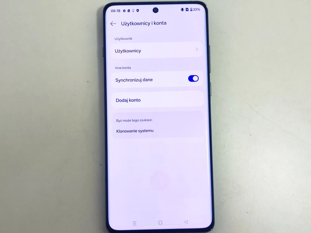 telefon-oneplus-12-wbudowana-pamiec-202869-214181