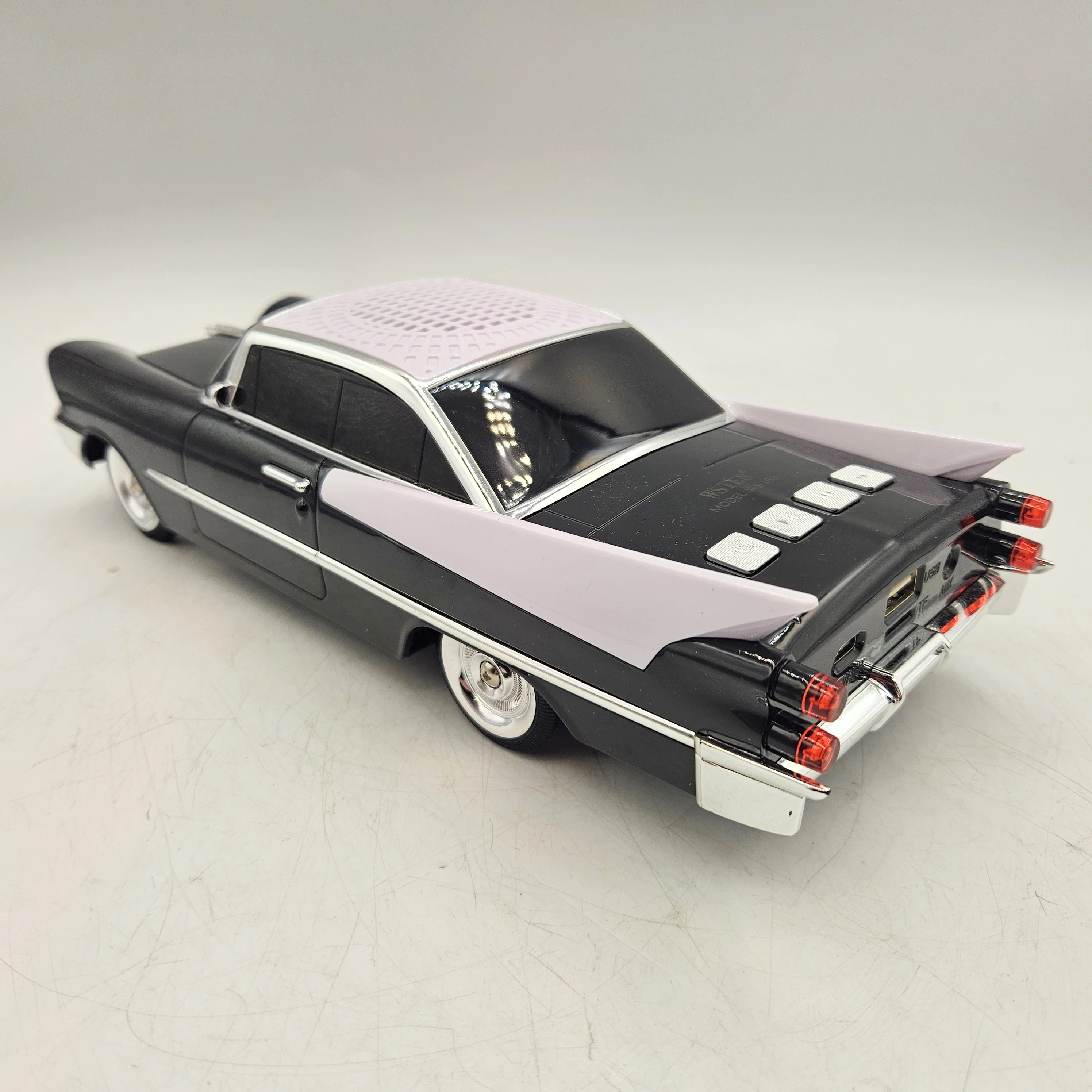 glosnik-w-ksztalcie-samochodu-cadillac-wster-ws-1965-funkcje-221089-512