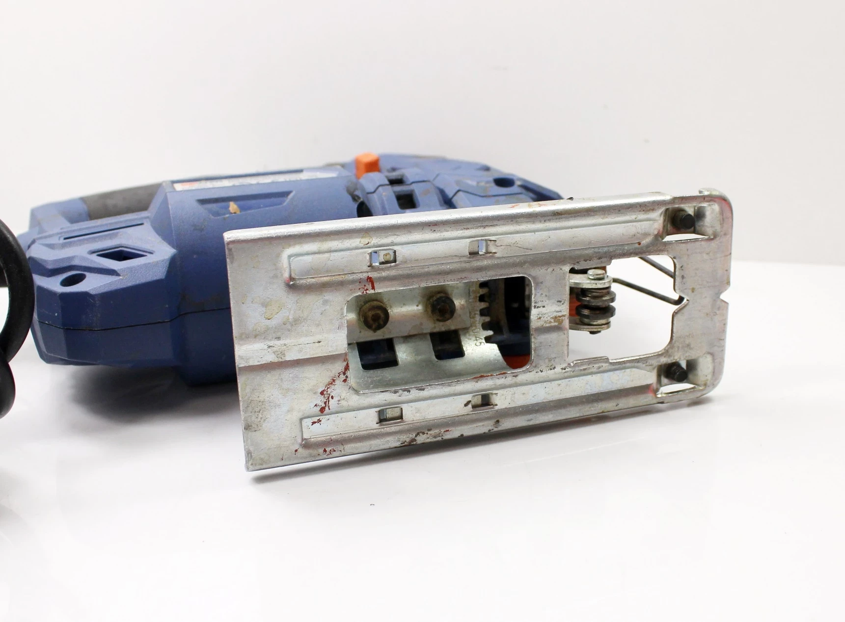 wyrzynarka-dexter-nc600js-rodzaj-silnika-204657-221321