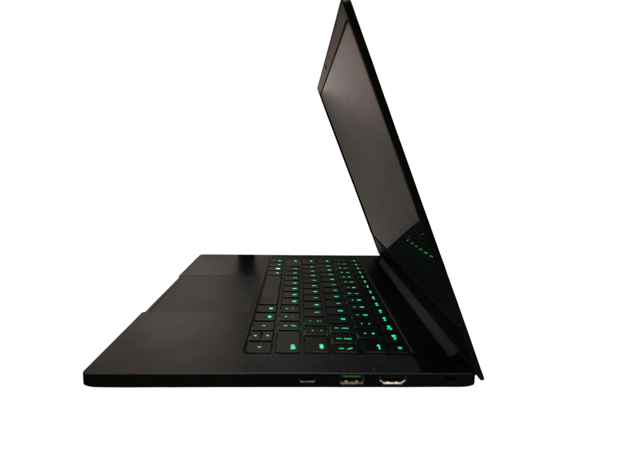 razer-blade-14-ips-165hz-r9-5900hx-16gb-ram-1tb-stan-11323-2