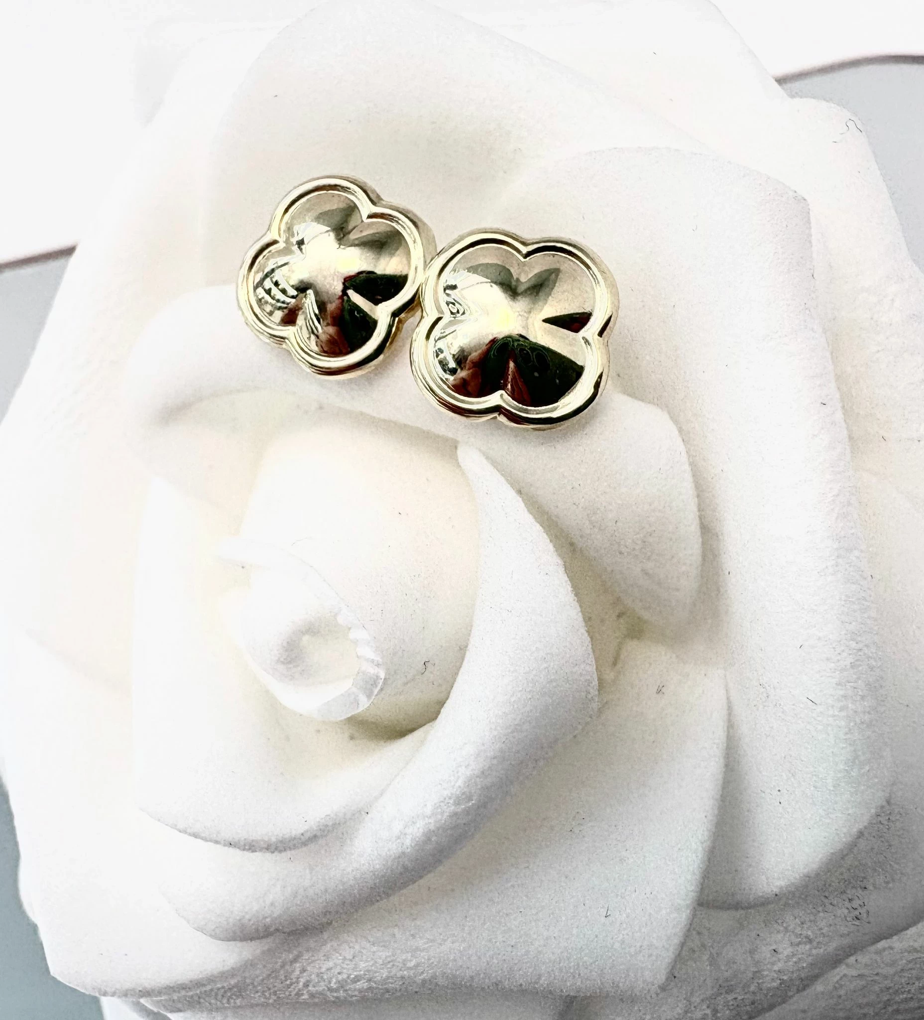 przepiekne-zlote-kolczyki-sztyfty-koniczynki-pr585-123gr-a-rodzaj-2205-2