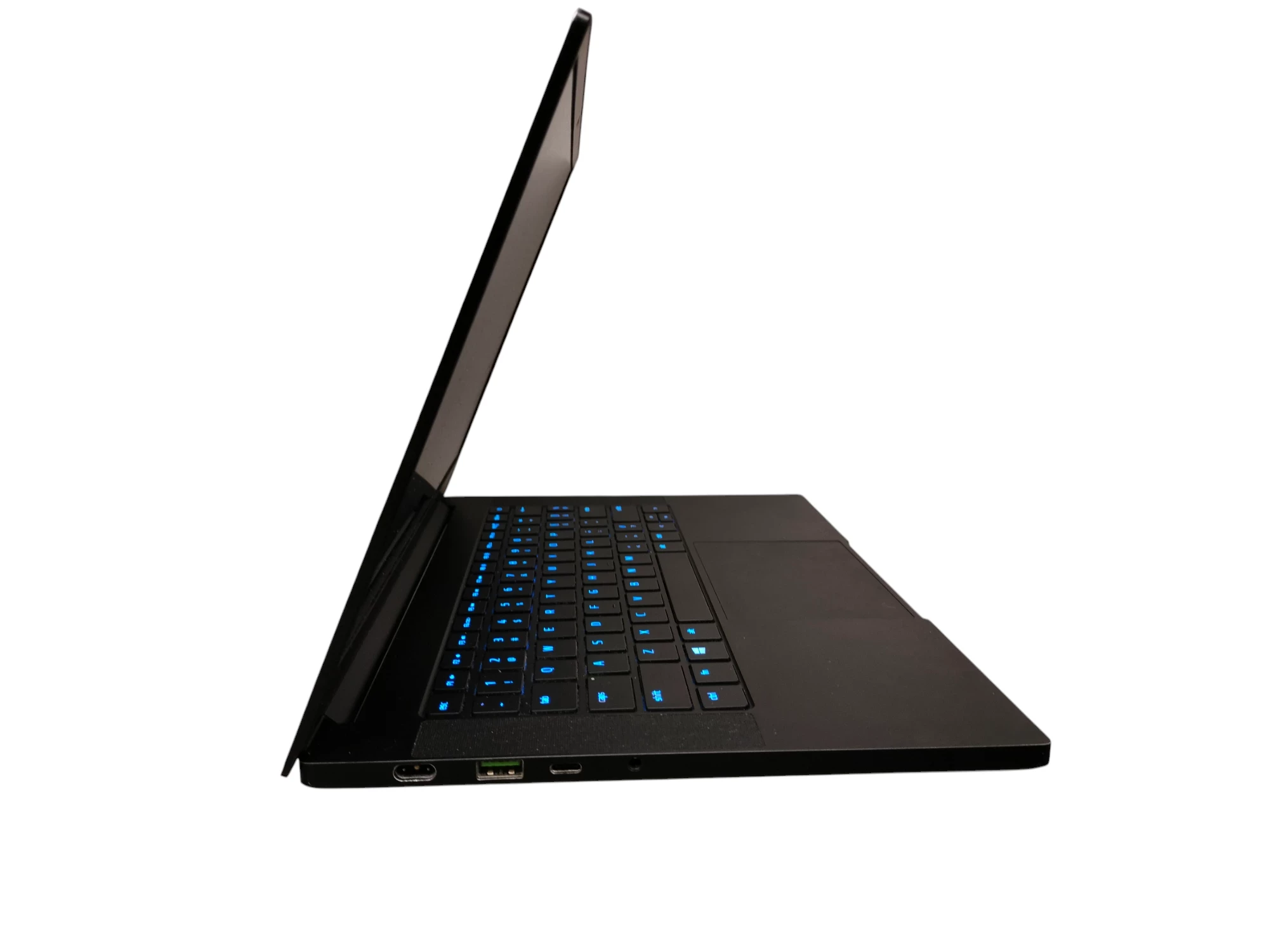 razer-blade-14-ips-165hz-r9-5900hx-16gb-ram-1tb-kod-producenta-rz09-0370cea3-r3e1