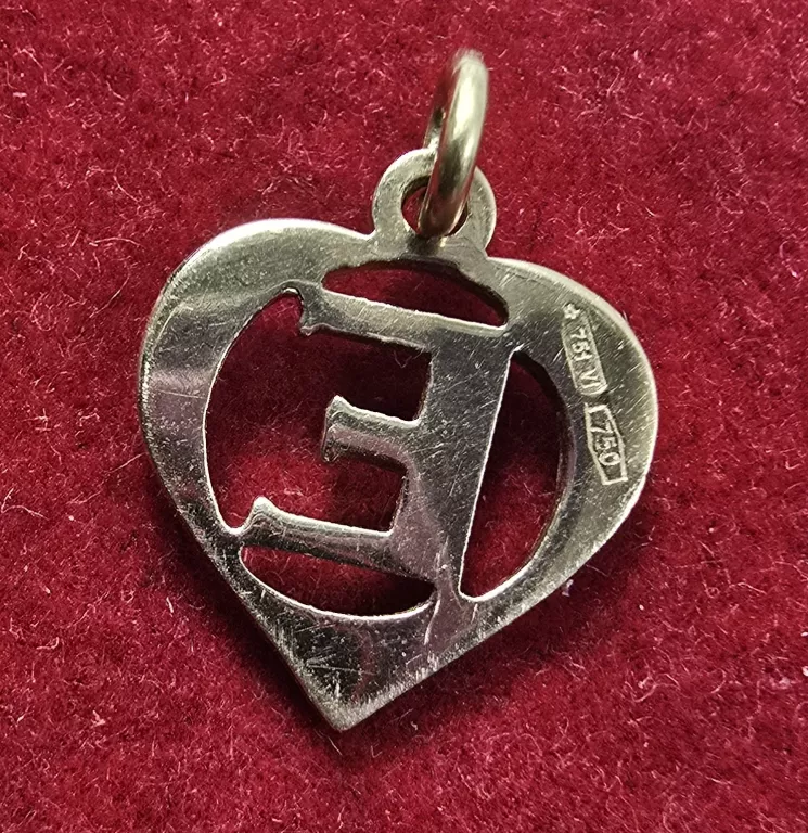 zlota-zawieszka-litery-e-proby-750-069g-rodzaj-2205-2