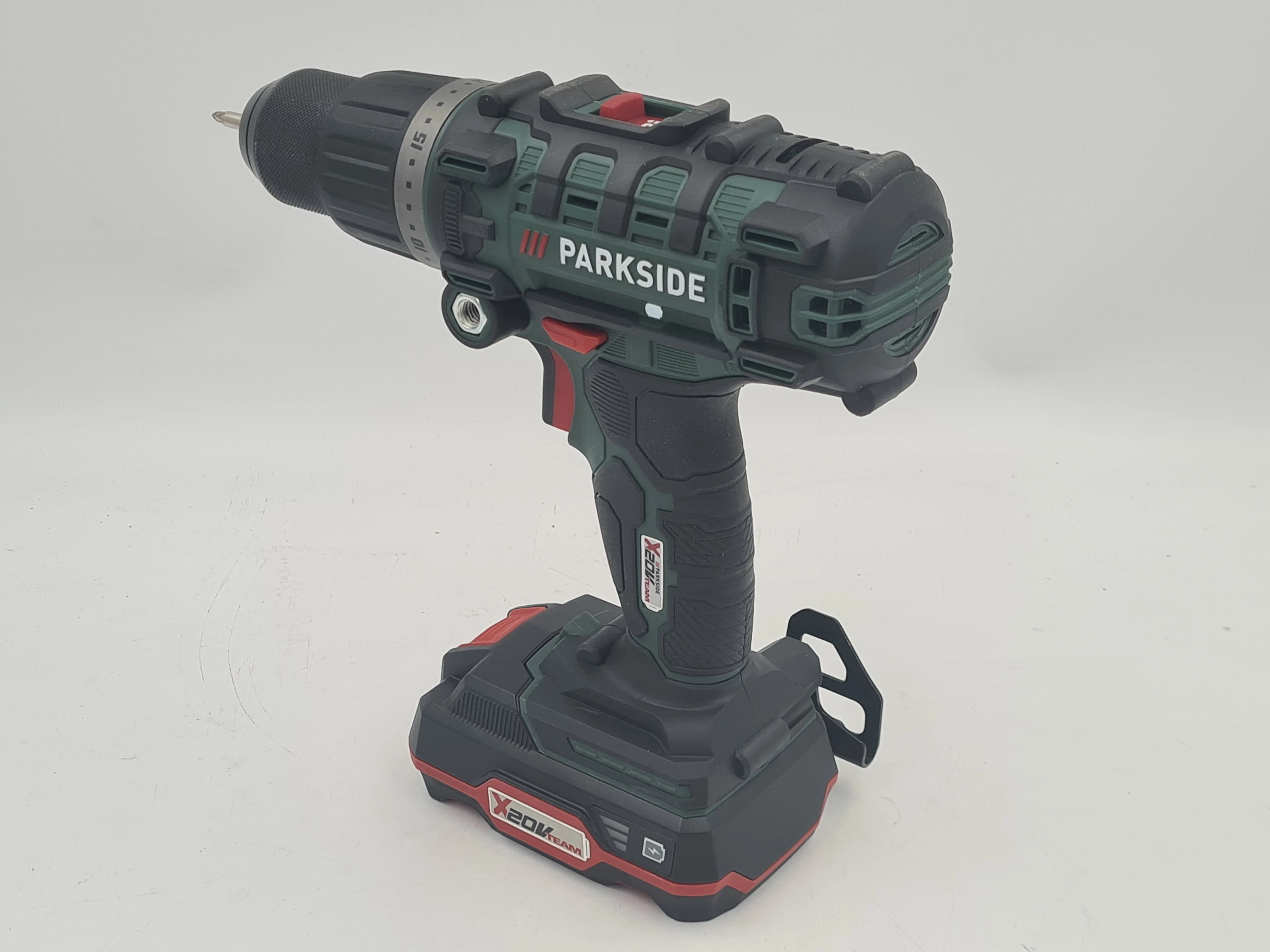 udarowa-wiertarko-wkretarka-parkside-psbsa-20-li-c3-20v-typ-uchwytu-129629-1