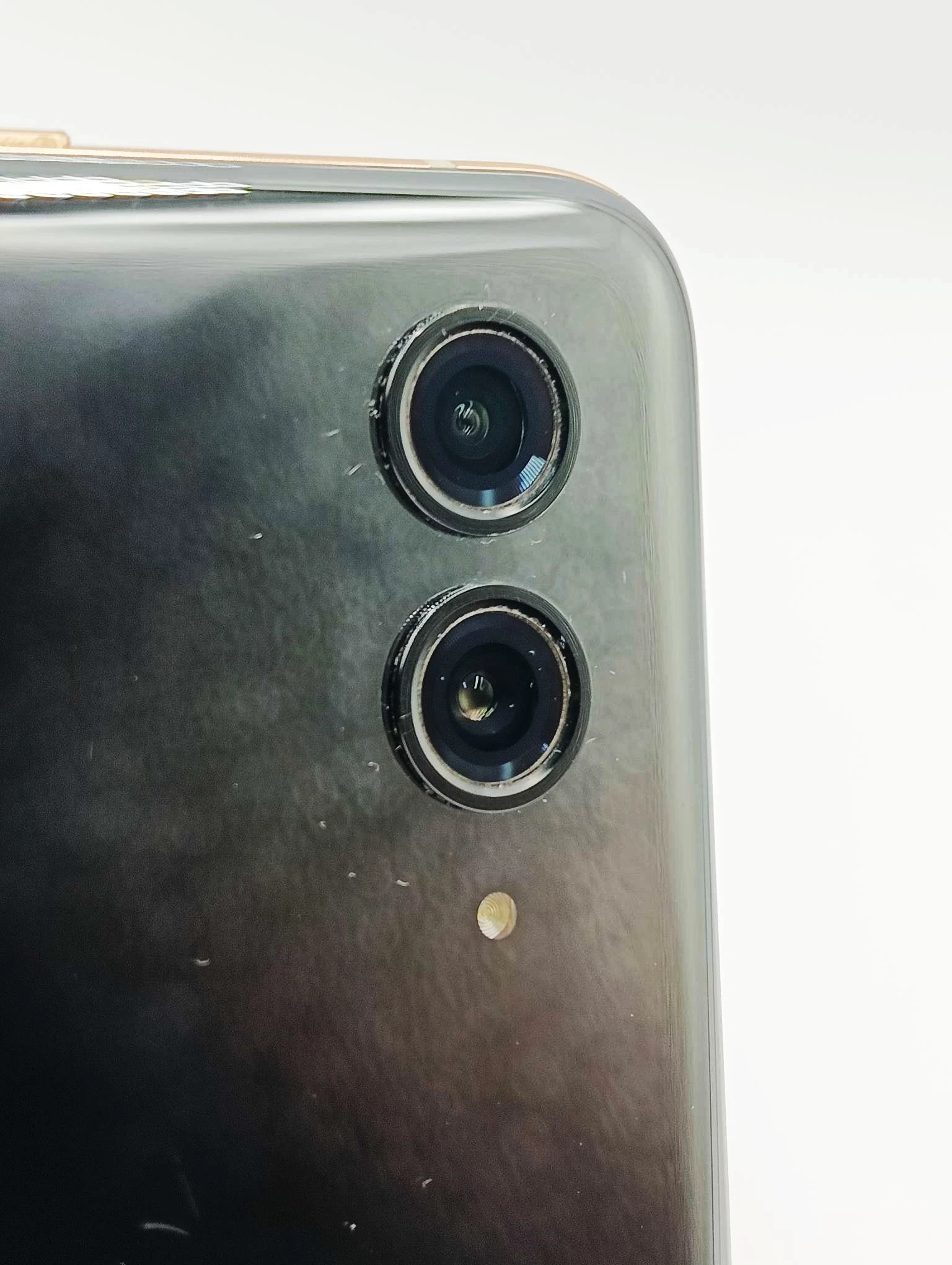 telefon-motorola-razr-40-ultra-pudelko-kabel-kod-producenta-xt2321-1