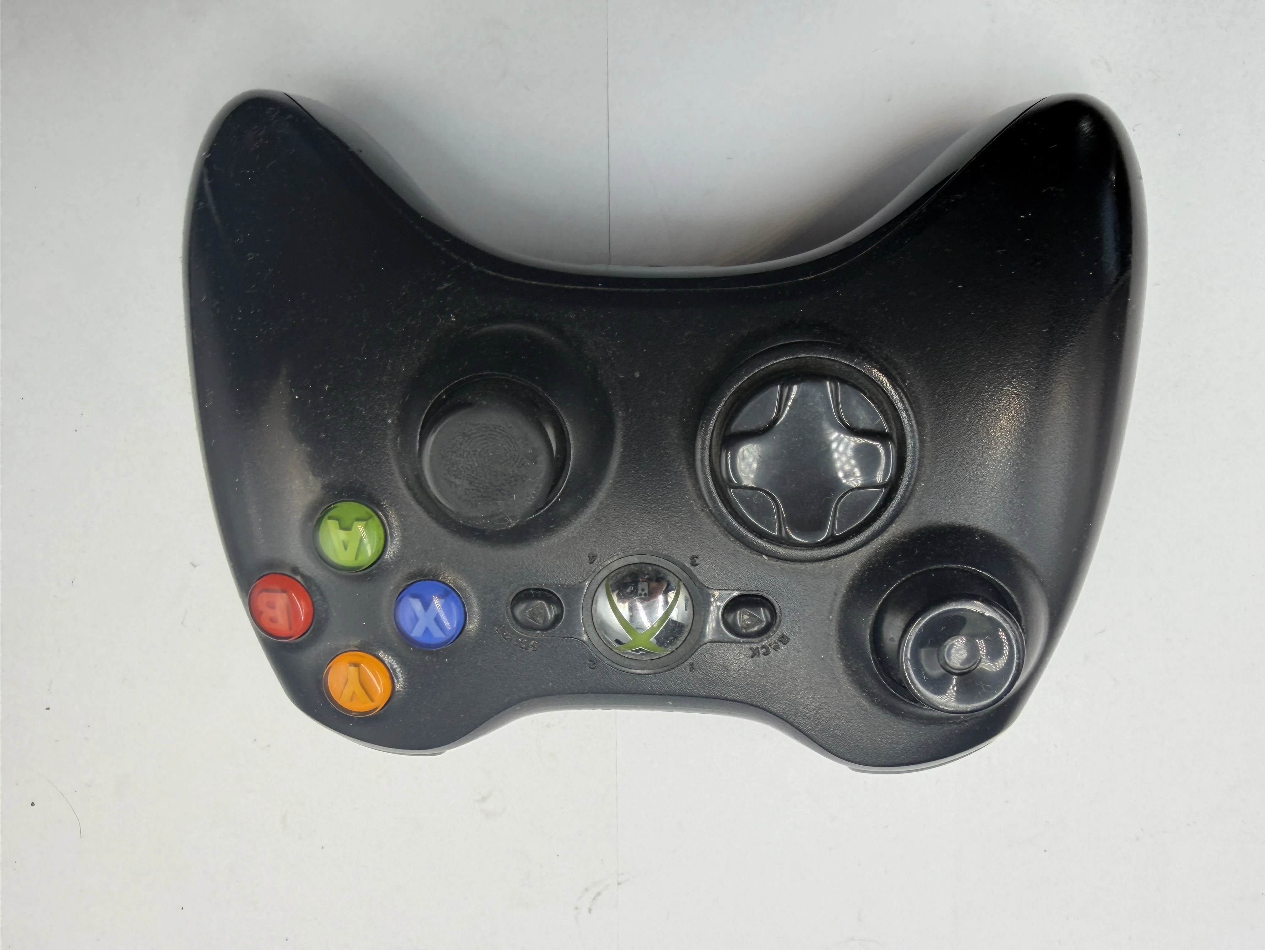 konsola-xbox-360s-kamera2-padykable-wersja-konsoli-205974-225538