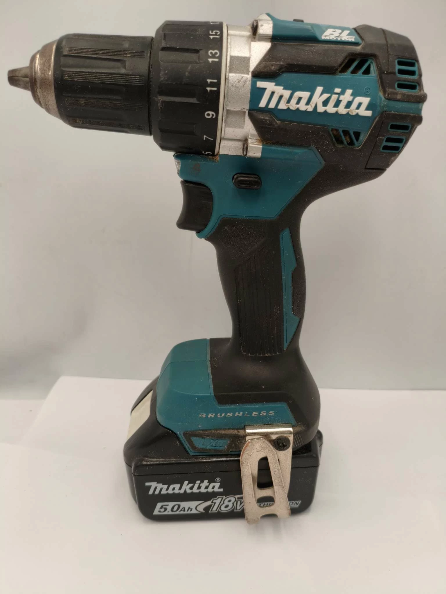 wkretarka-makita-ddf485rfj-3x-akumulatorladowarka-rodzaj-silnika-204657-221325