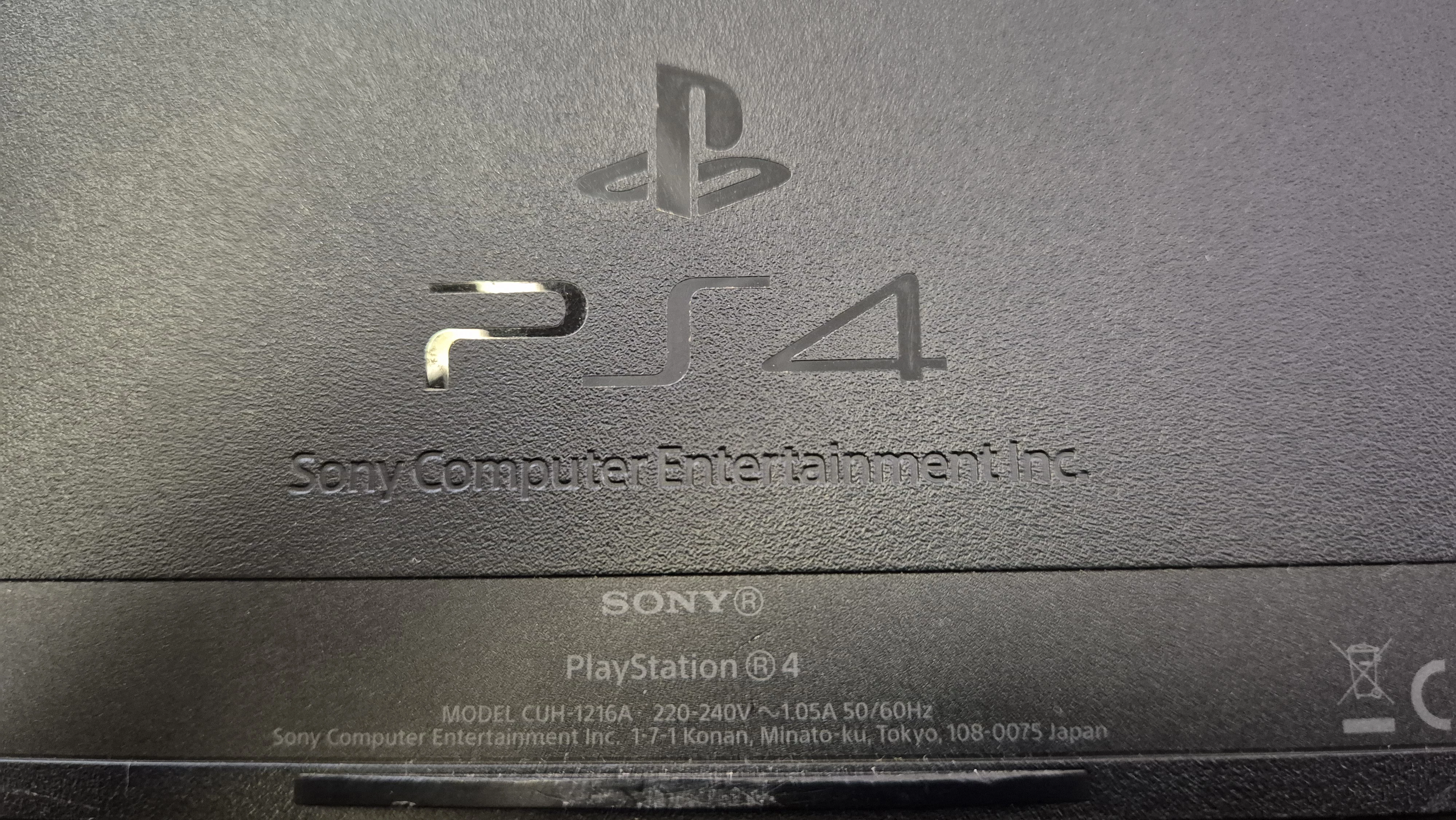 konsola-sony-ps4-500-gb-cuh-1216a-z-napedem-2-pady-12-gier-ps4-kable-liczba-kontrolerow-w-zestawie-205994-225550