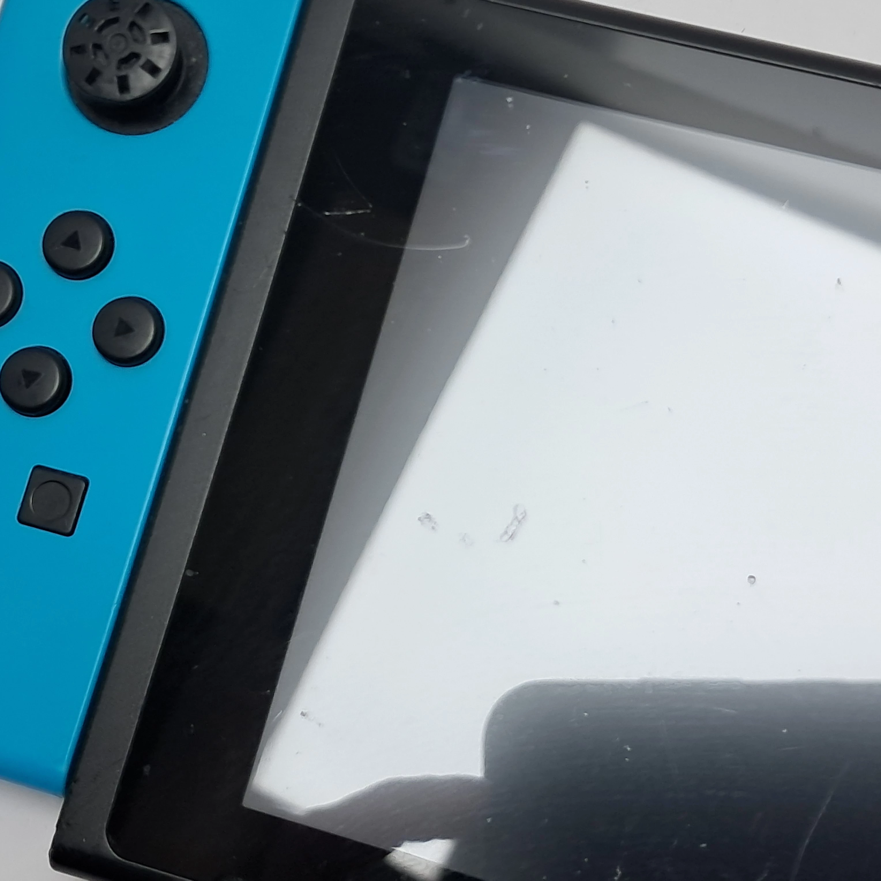 konsola-nintendo-switch-ean-gtin-045496453442