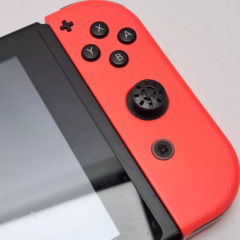 konsola-nintendo-switch-gry-w-zestawie-205998-225574