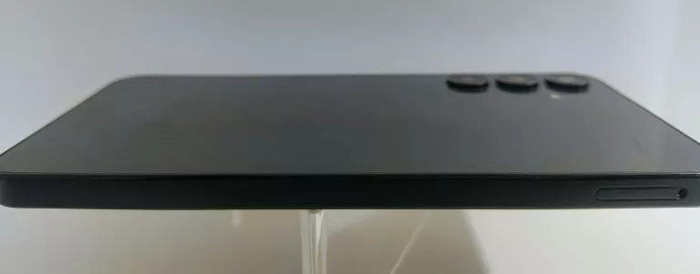 telefon-samsung-galaxy-a16-5g-4128-gb-czarny-przekatna-ekranu-670