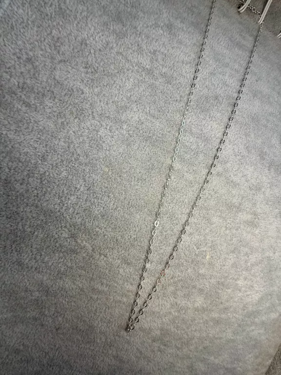 delikatny-srebrny-lancuszek-925-206g-50cm-stary-rynek-10-grodzisk-wlkp