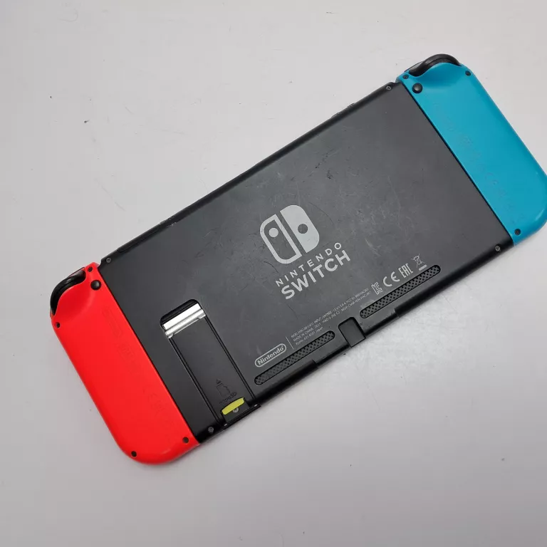 konsola-nintendo-switch-kod-producenta-nsh007