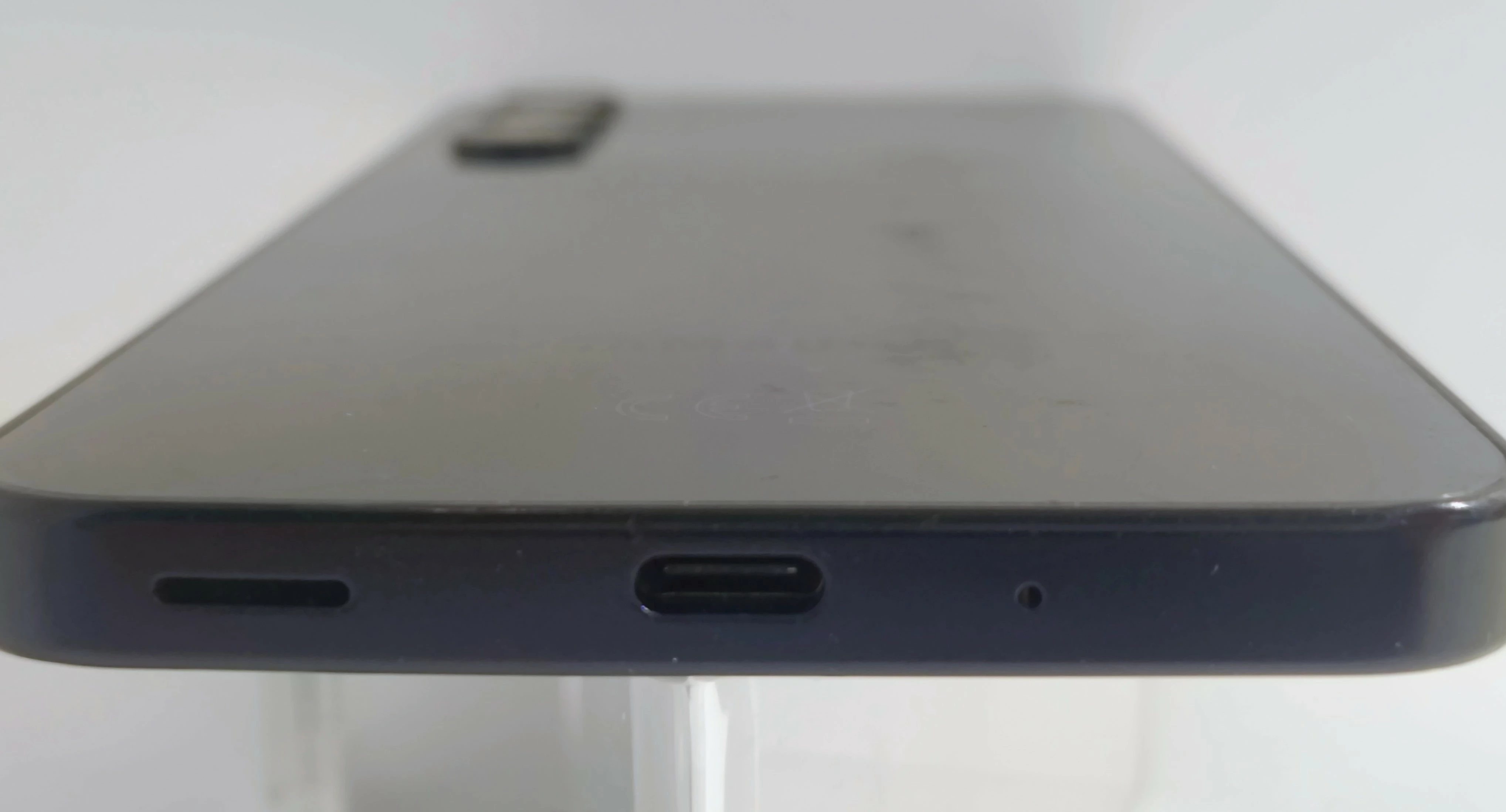 telefon-samsung-galaxy-a16-5g-4128-gb-czarny-typ-202685-212929