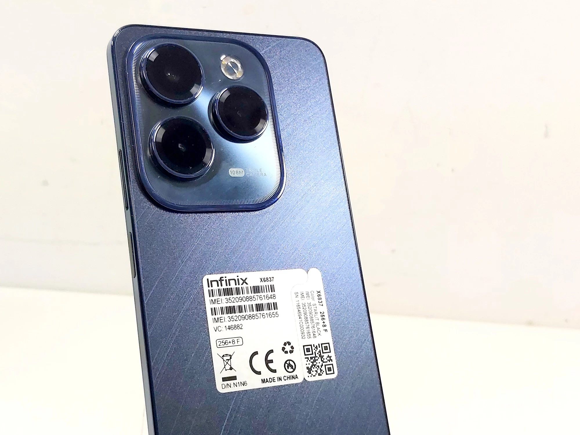 telefon-infinix-hot-40-pro-8256gb-komplet-stan-11323-2