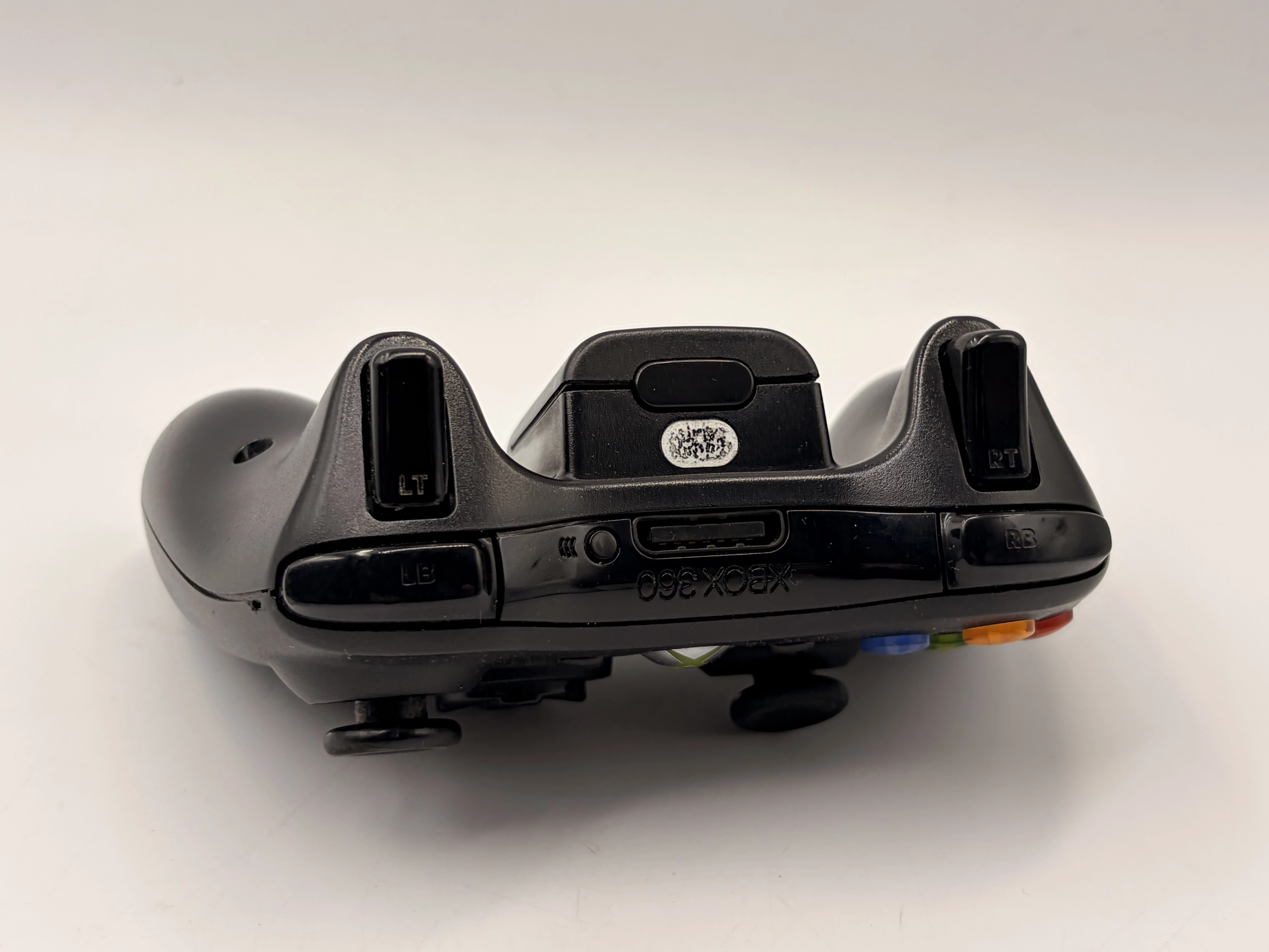 konsola-microsoft-xbox-360-s-250-gb-pad-kinect-rodzaje-odtwarzanych-nosnikow-205982-4