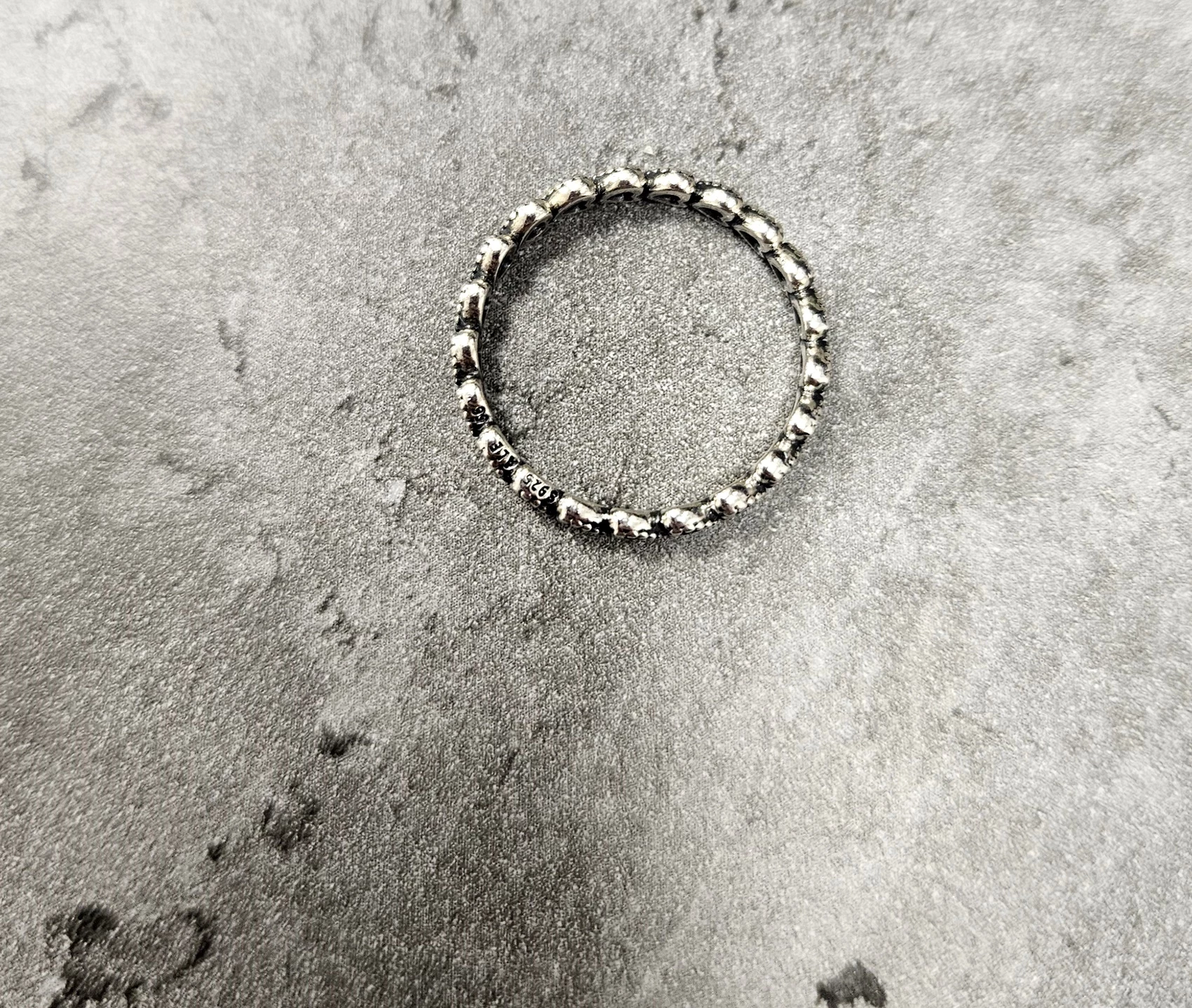 srebro-inny-wyrob-jubilerski-uzywany-srebrny-pierscionek-serca-ean-gtin-5903772041538