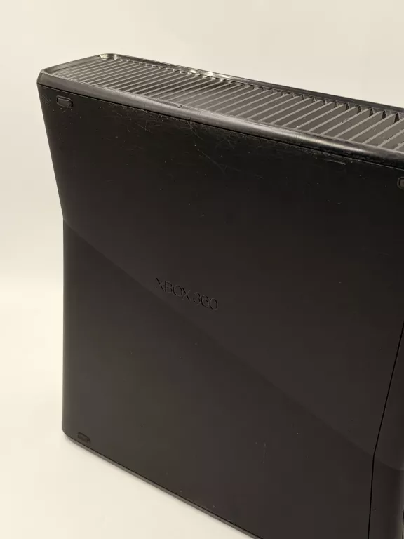 konsola-microsoft-xbox-360-s-250-gb-pad-kinect-wersja-konsoli-205974-225542