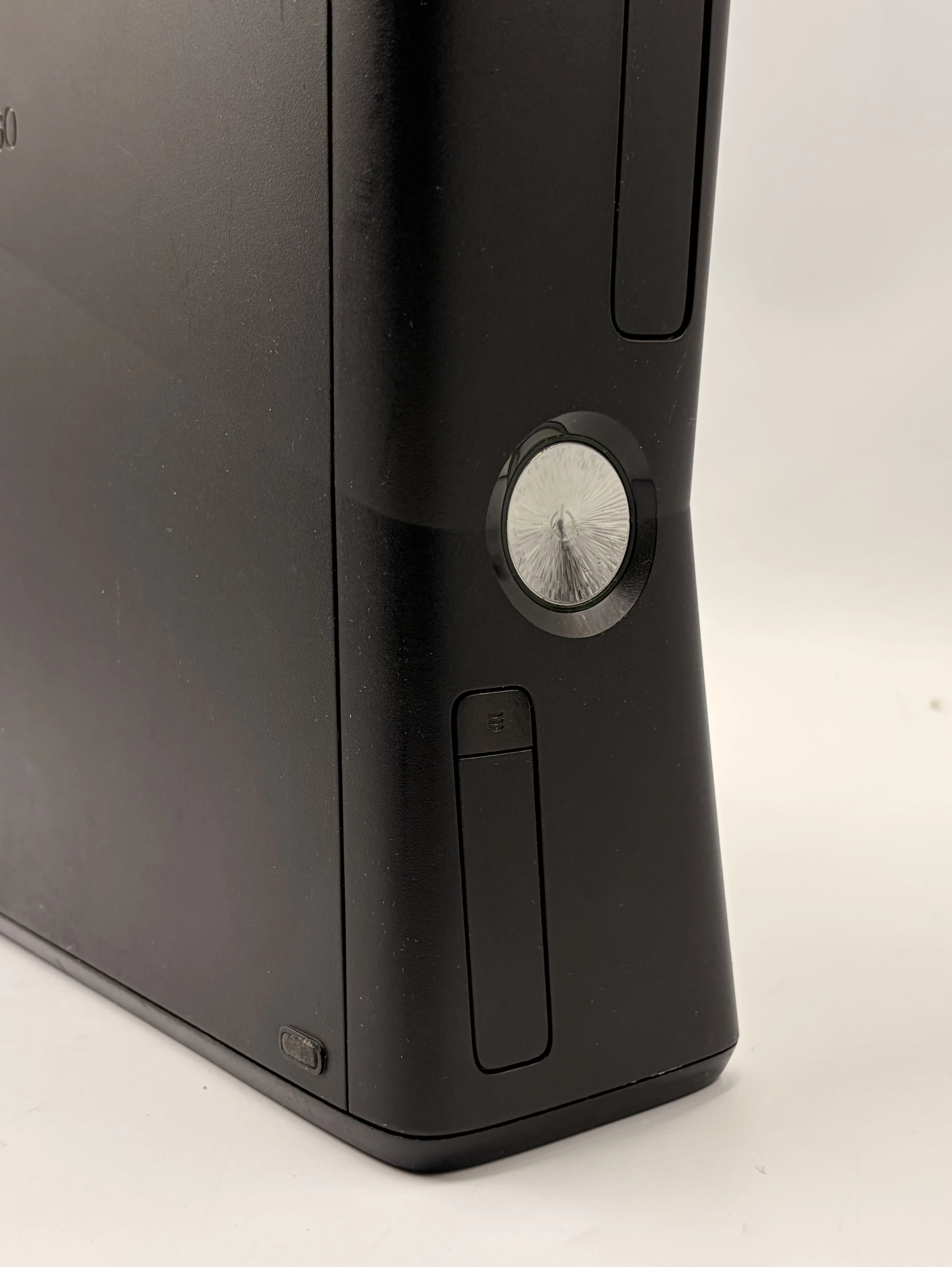 konsola-microsoft-xbox-360-s-250-gb-pad-kinect-liczba-kontrolerow-w-zestawie-205994-225550