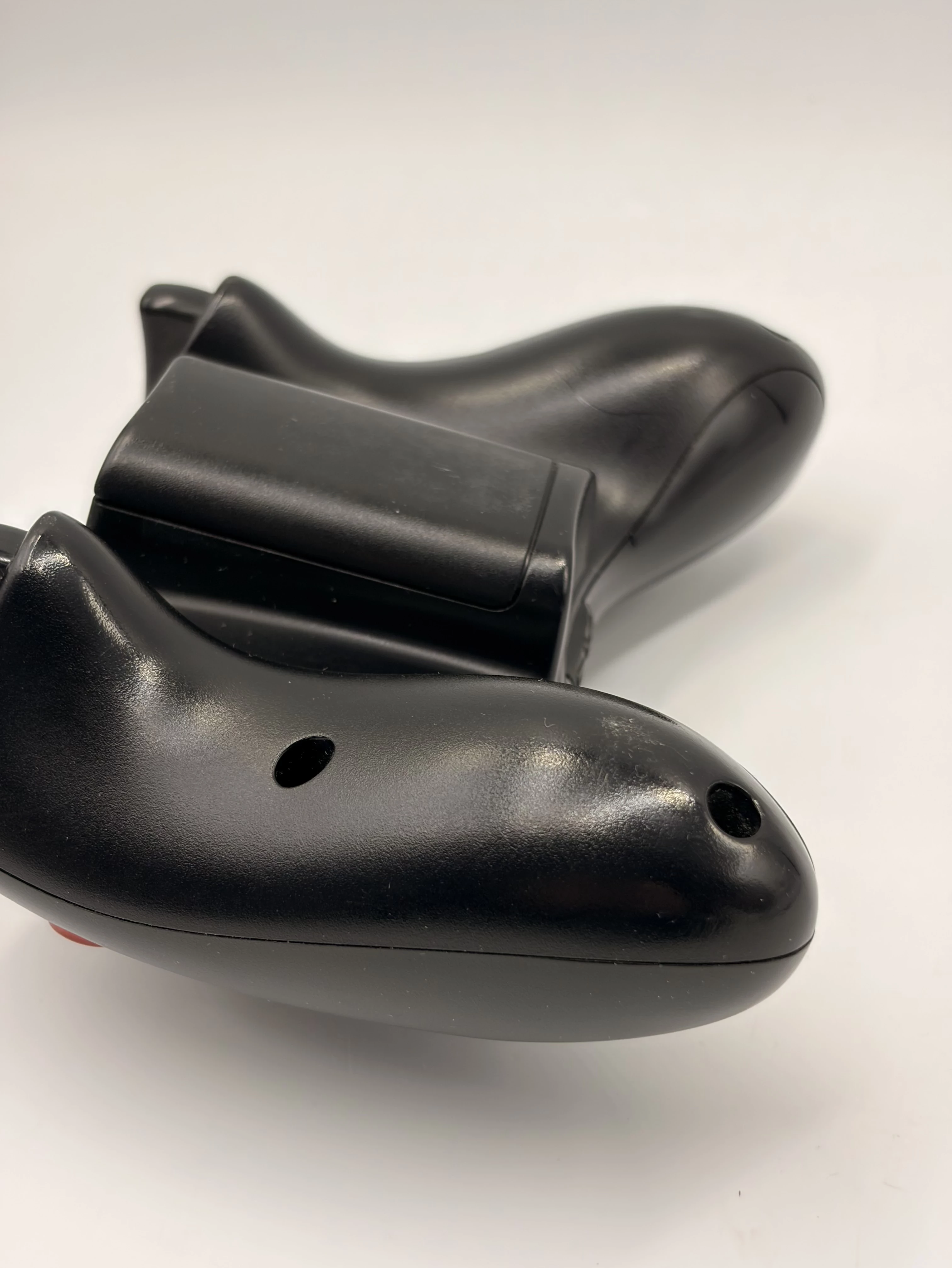 konsola-microsoft-xbox-360-s-250-gb-pad-kinect-zlacza-205990-1