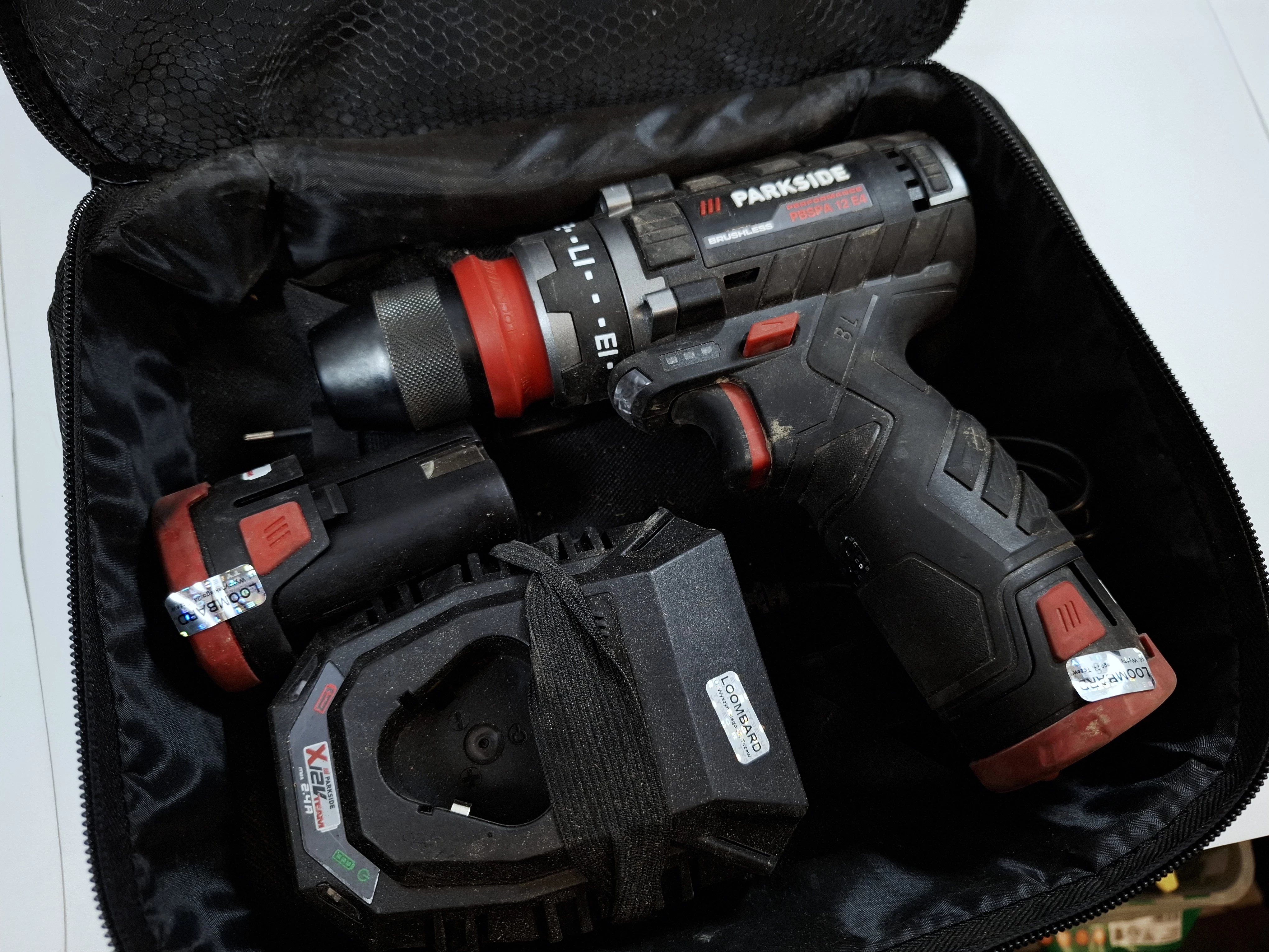 parkside-performance-akumulatorowa-wiertarko-wkretarka-udarowa-psbsap-12-a-pojemnosc-akumulatora-2
