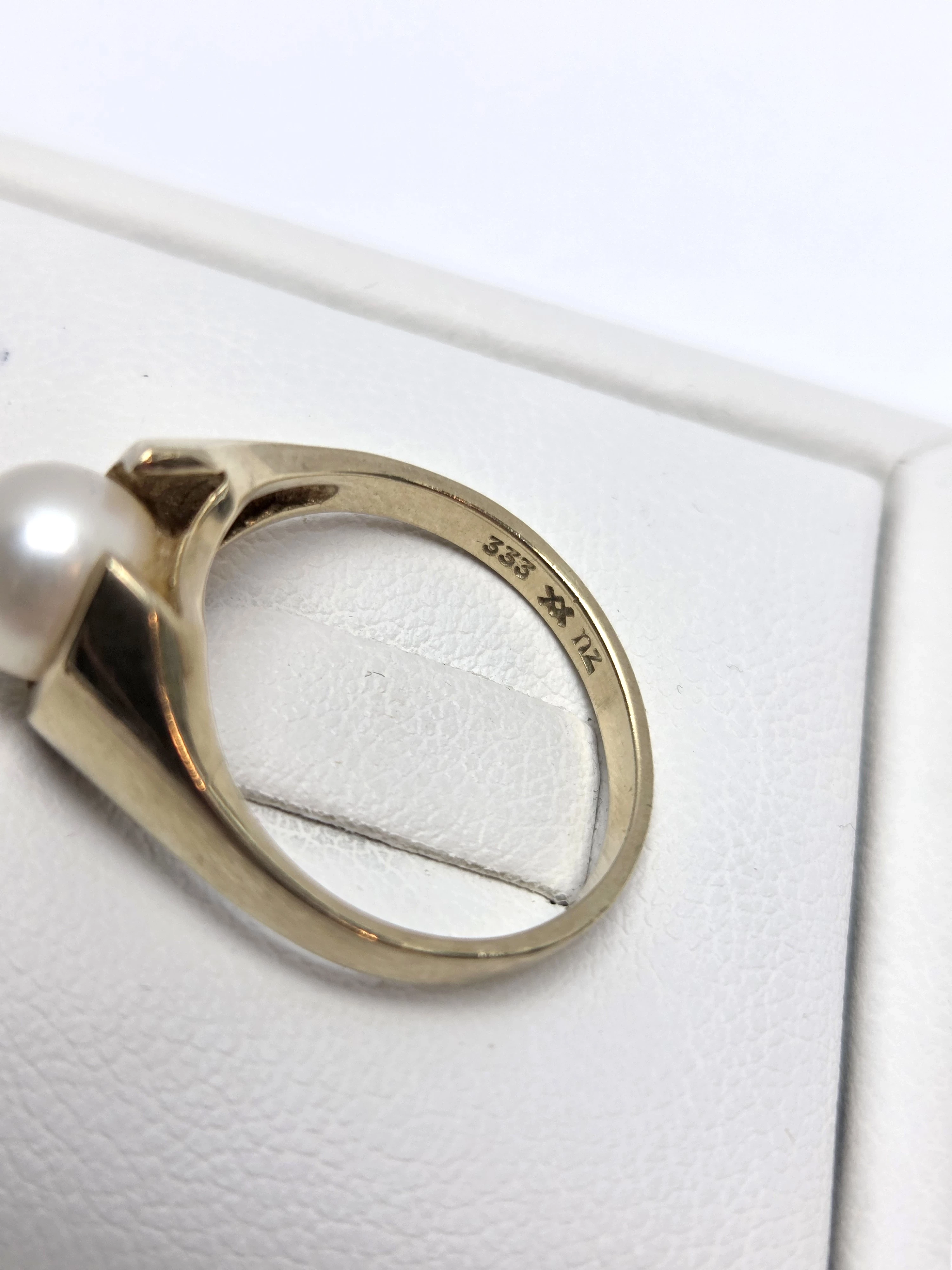 piekny-zloty-pierscionek-z-perla-333p-16r-291g-waga-291